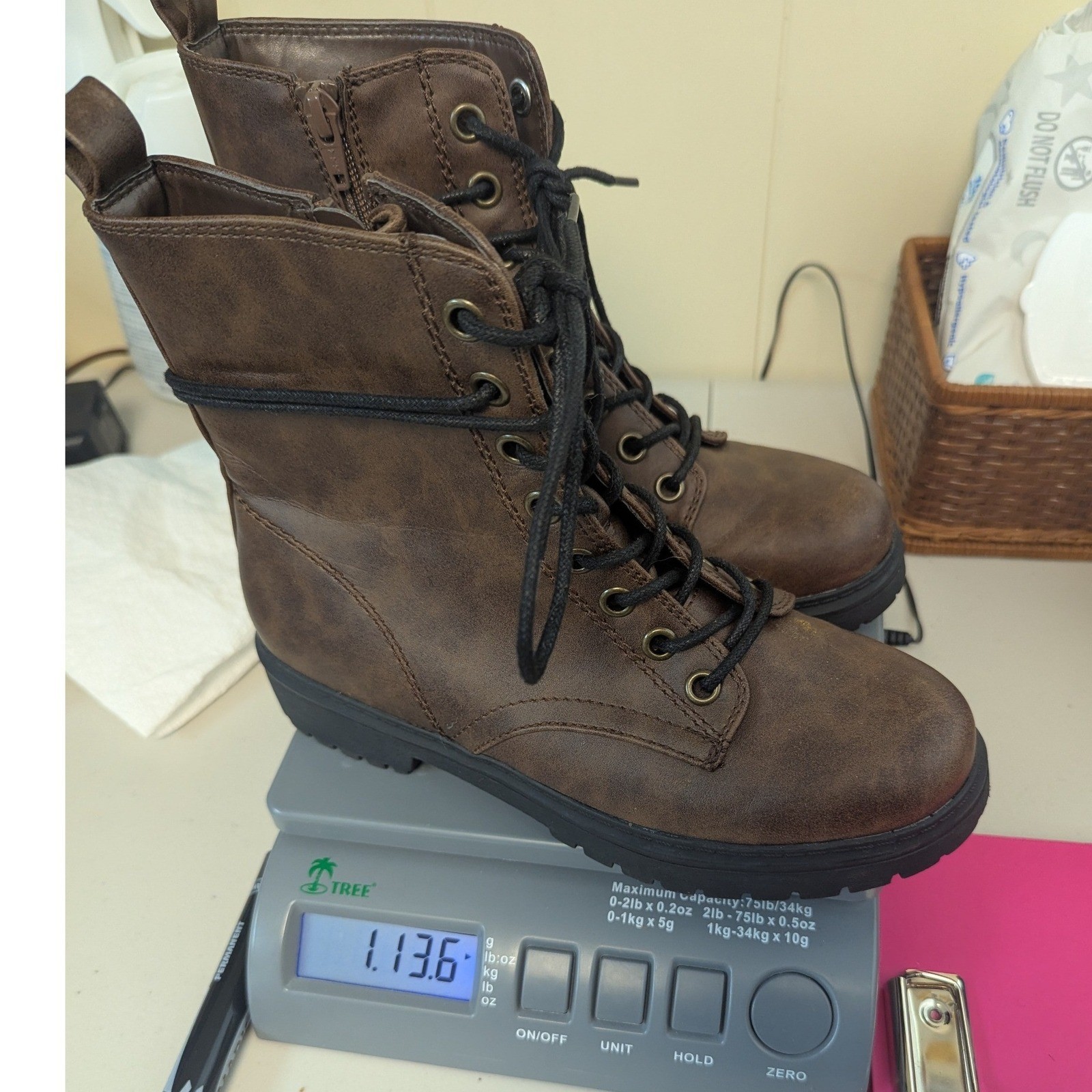 SO Combat Boots Womens 7.5 Dark Brown Lace Up Side Zip Distressed Lug Sole Moto