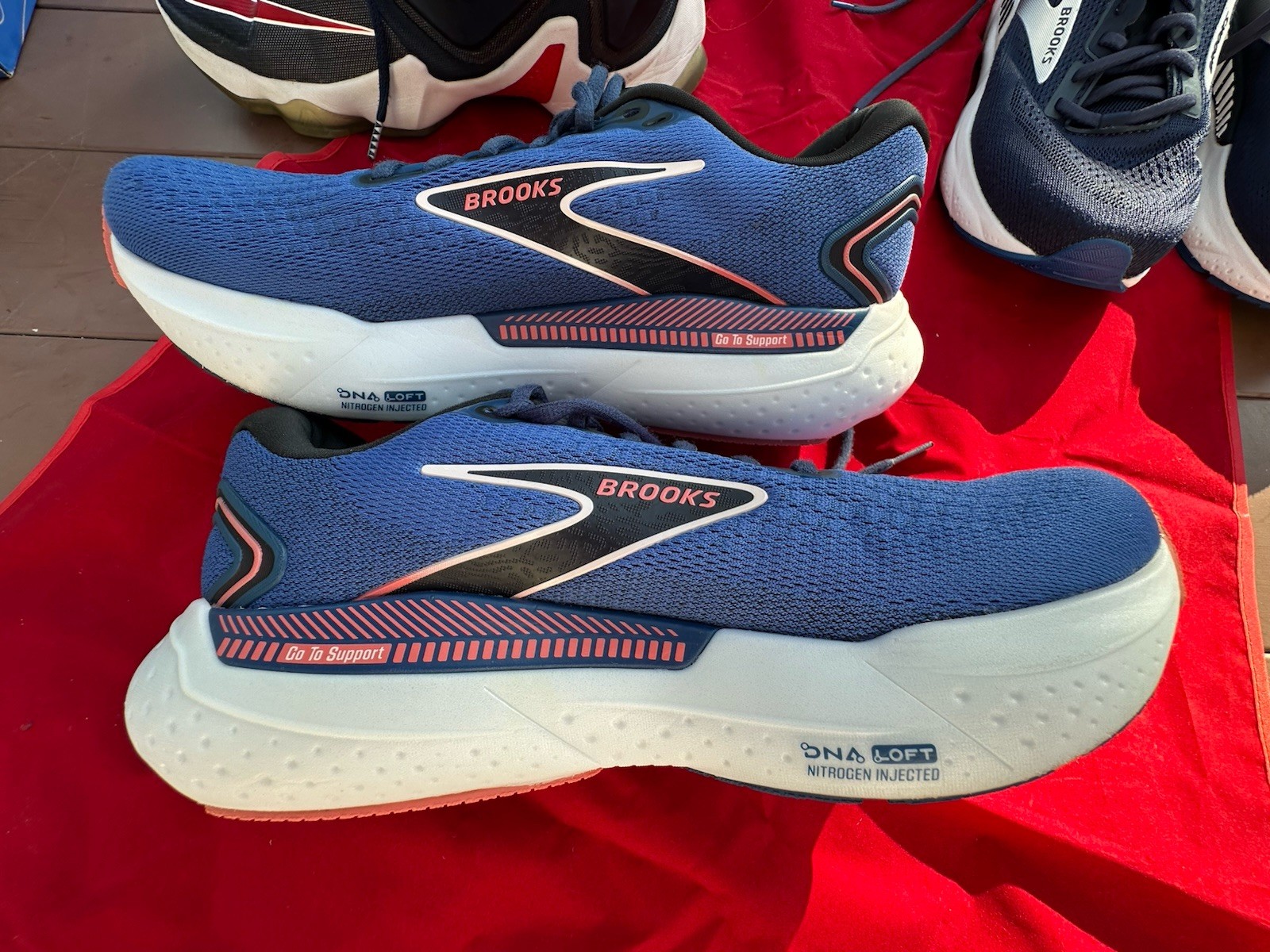 Brooks Glycerin GTS 21 Women’s US Size 10 (D) *WIDE* 120409-1D-496 *WORN 1-WK*