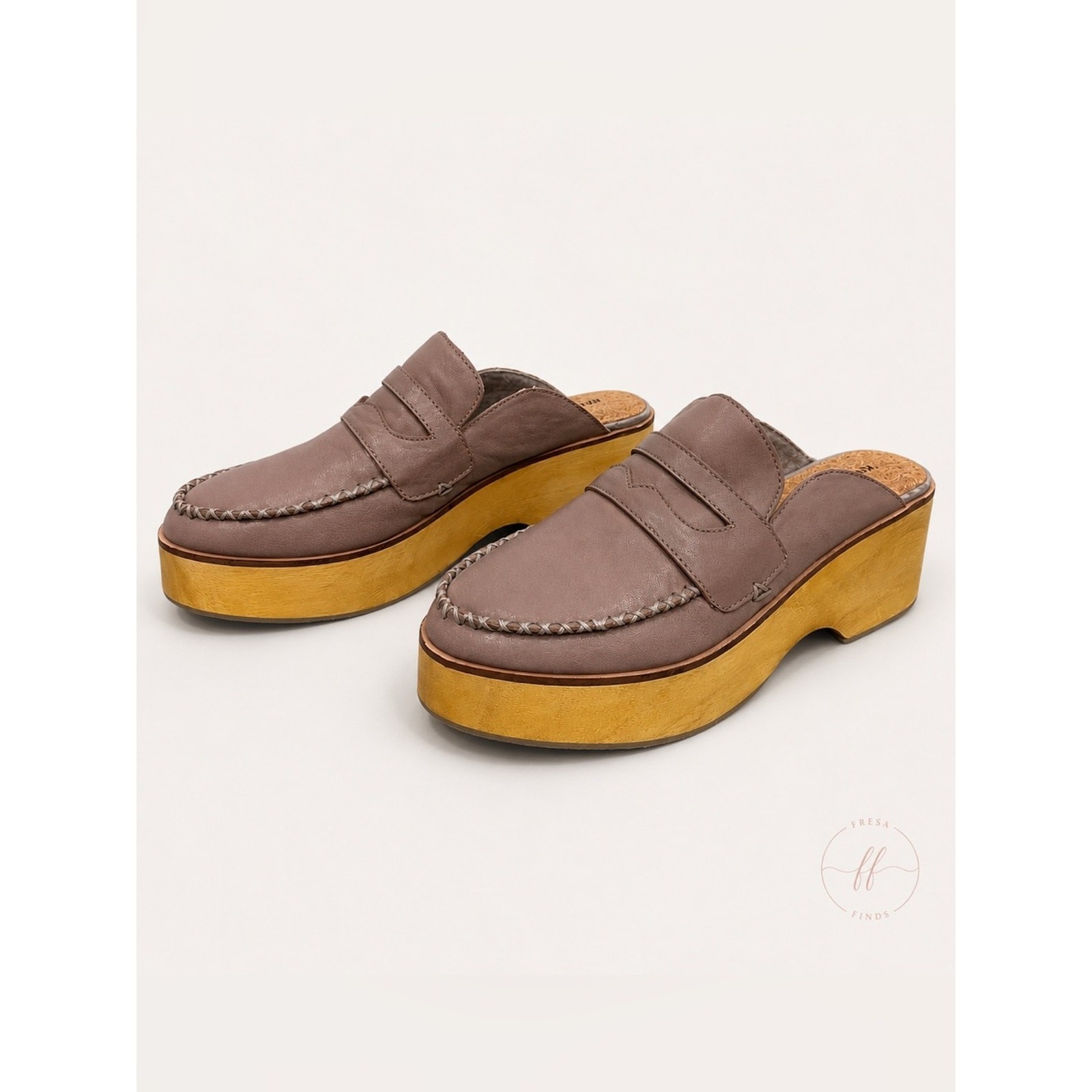Kelsi Dagger Brooklyn Leather Platform Mule Clogs Taupe Pink Wooden Wedge 7.5