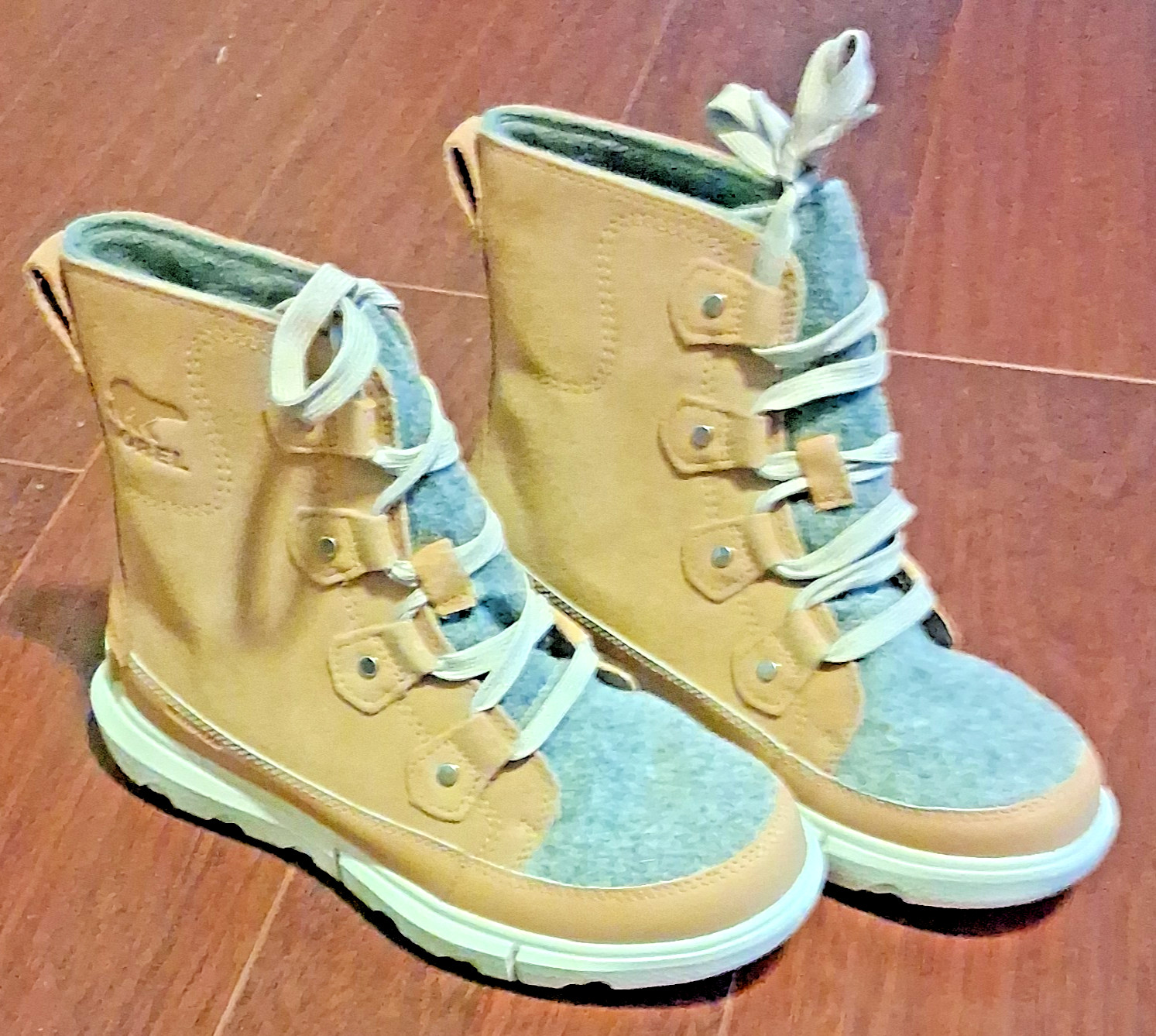 Sorel Explorer Next Joan WP Women’s Waterproof Insulated Boots Brown/Gray 6.5