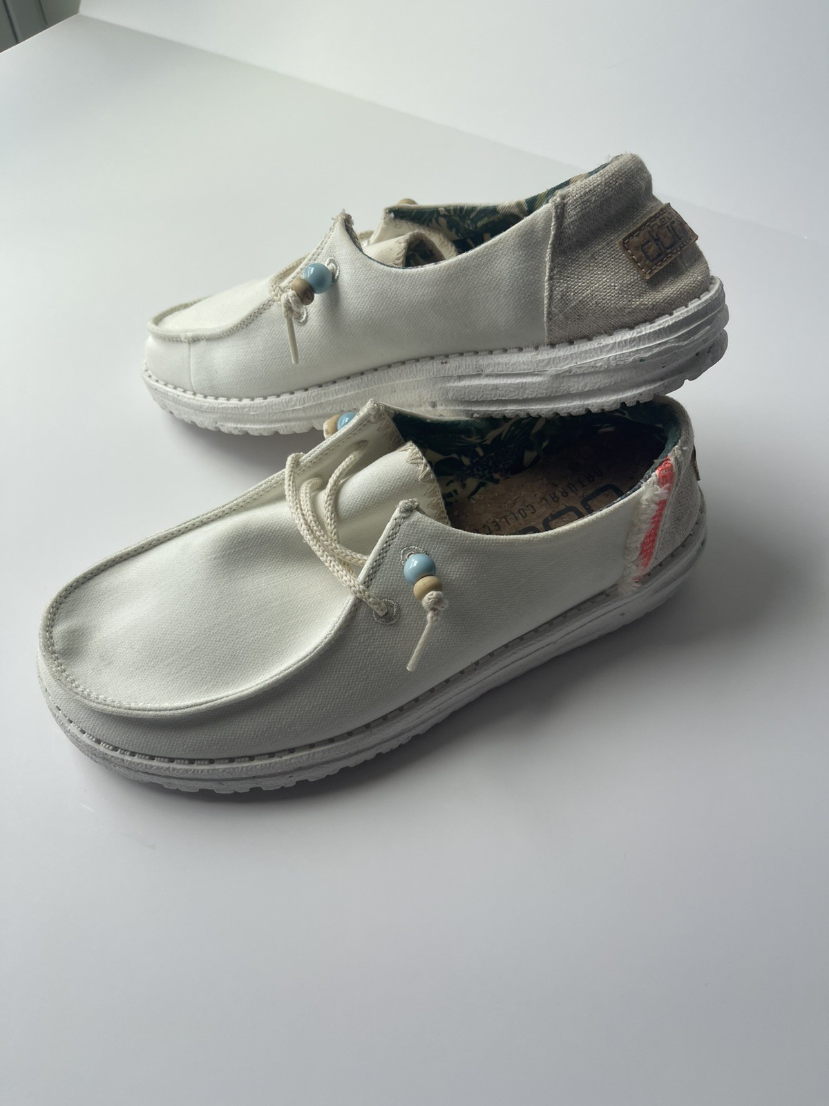 Hey Dude Shoes Women’s 8 Wendy Natural Salt Slip On Casual Cork Fringe