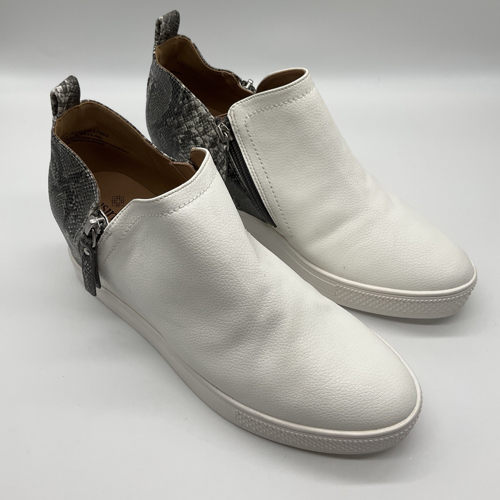 Womens Snake Print Leather Wedge Sneakers White High Top 9.5 Casual Susina Adara