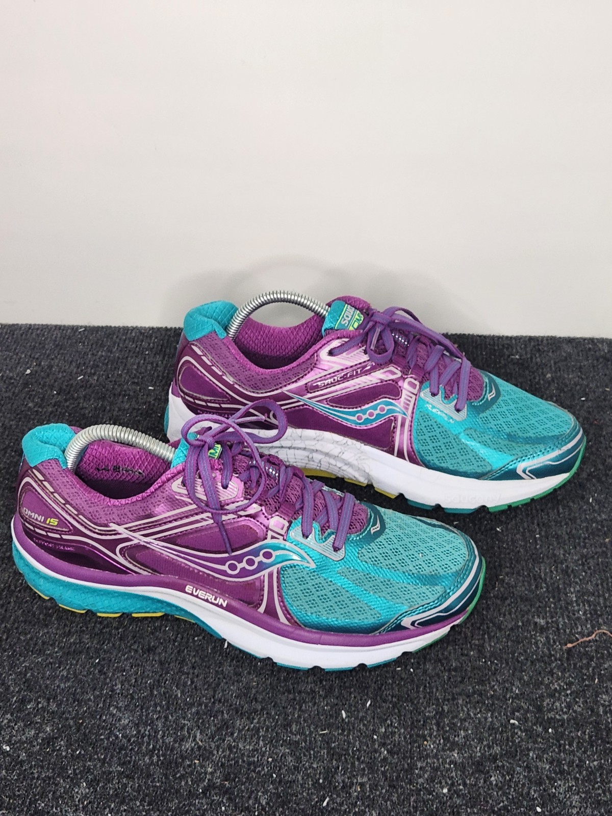 Saucony Omni 15 Womens Size 10 Running Shoes Blue S10315-4
