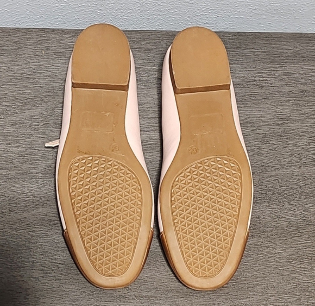 TAHARI Mary Jane Ballet Flats Womens 6.5 Pink Gold Cap Toe Balletcore Lolita