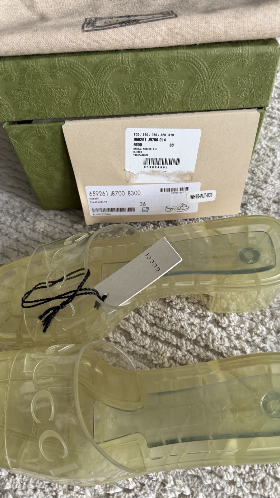 NWB $450 GUCCI TRANSPARENT RUBBER LOGO SLIDES SANDALS SIZE IT 36 US 6