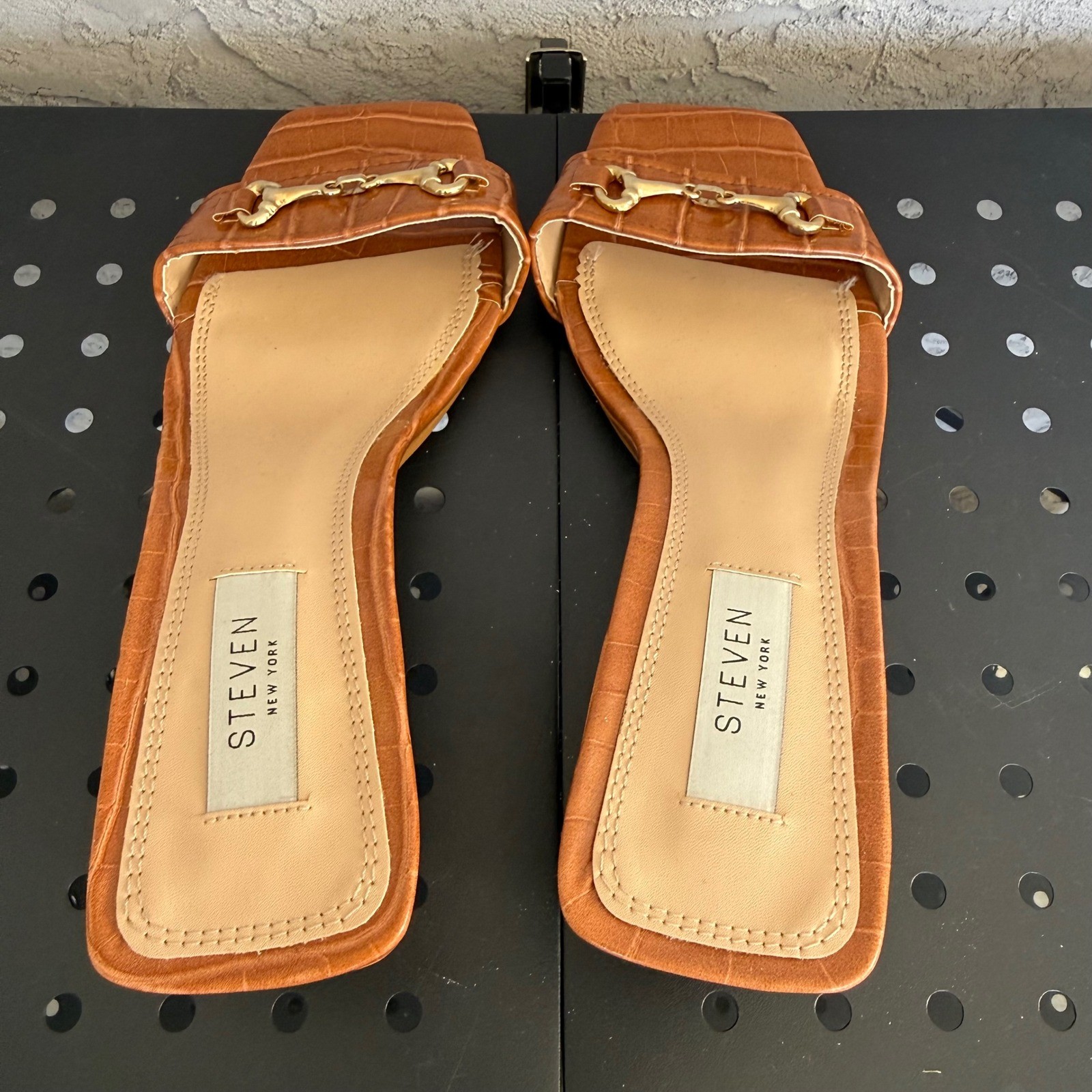 Steven New York Layer Croc Embossed Sandals Womens 10 Cognac Chunky Block Heel