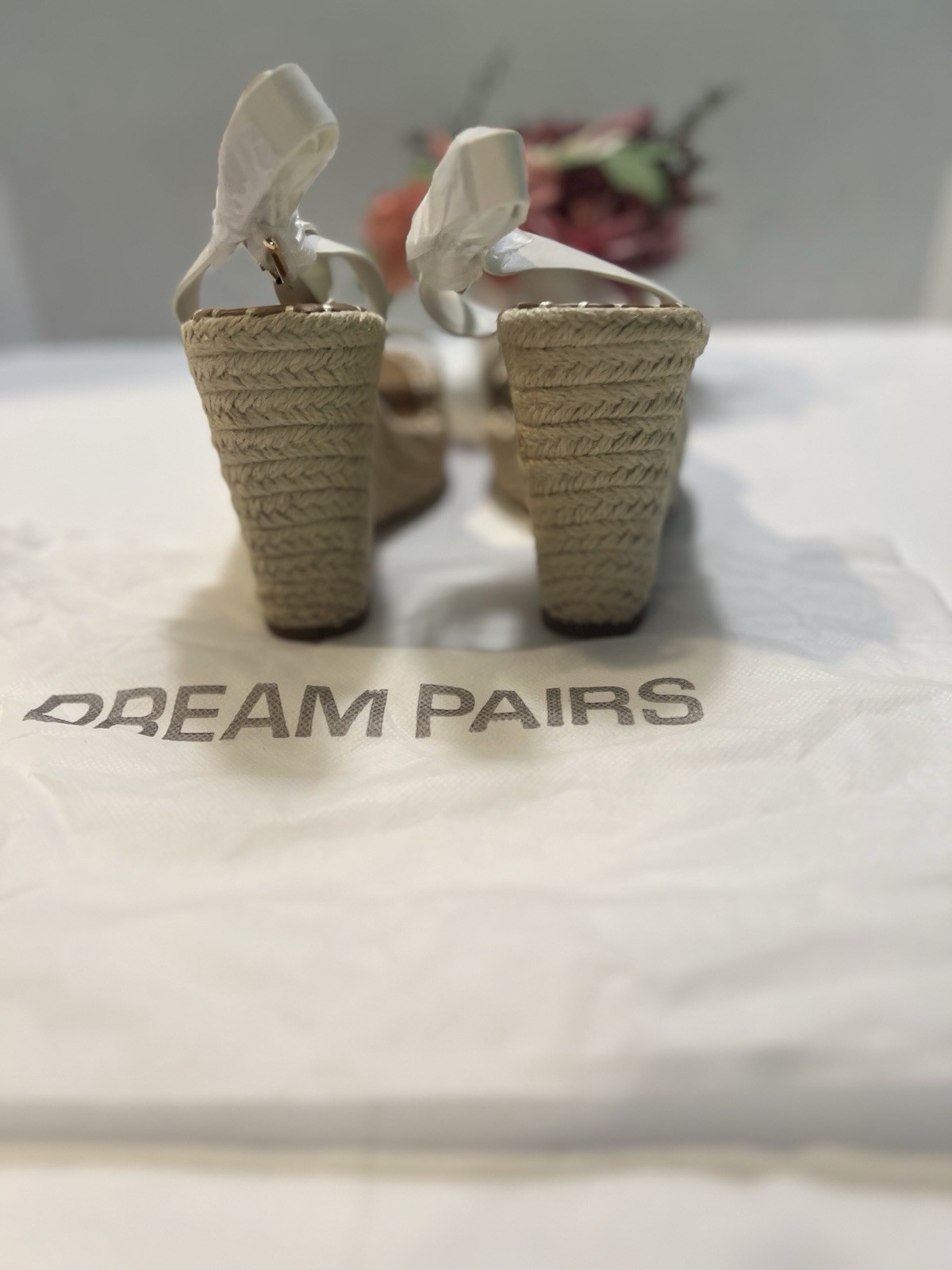 Dream Pairs Platform One Strap Espadrille Wedge Sandals In White – Sz 6