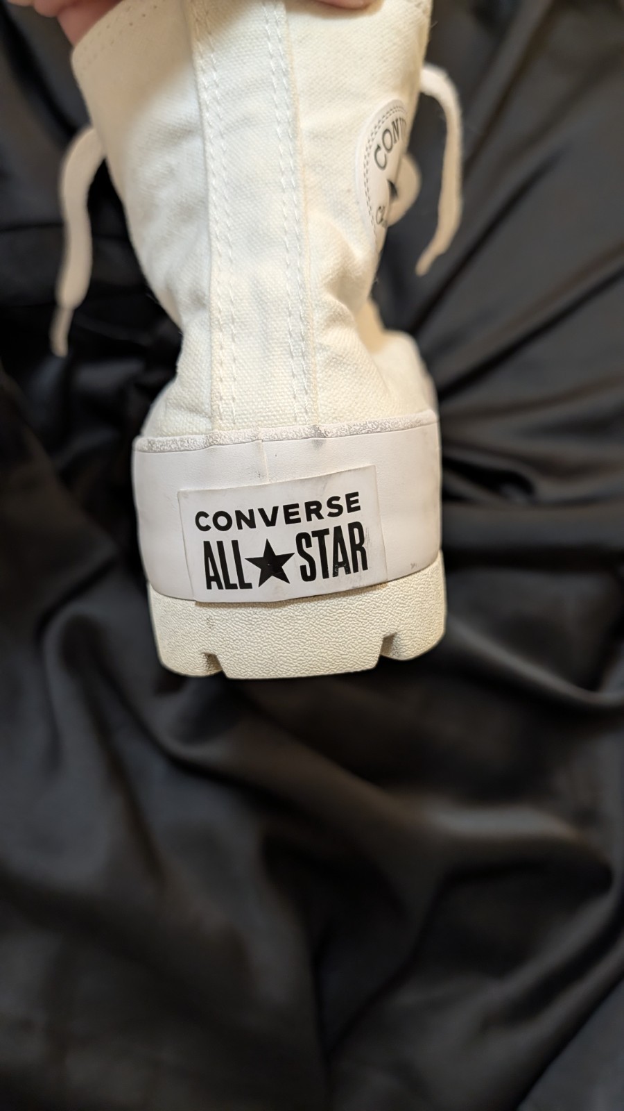 Converse Chuck Taylor All Star Lugged combat style High Top Canvas White 565902C