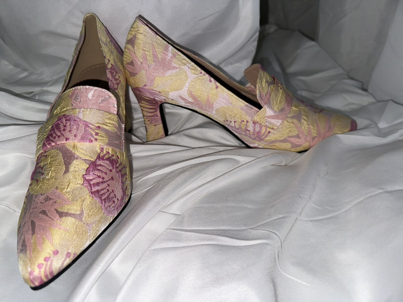 Women’s Casual Heel Comfortable For Casual, Travel Or Business