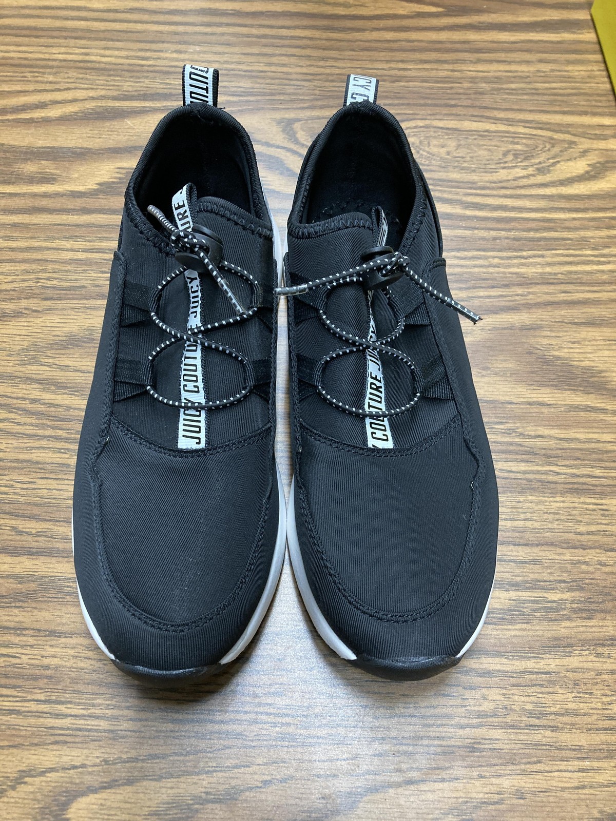 Juicy Couture Abria Shoes Womens Size 7.5 Black Logo Athletic Walking Sneakers