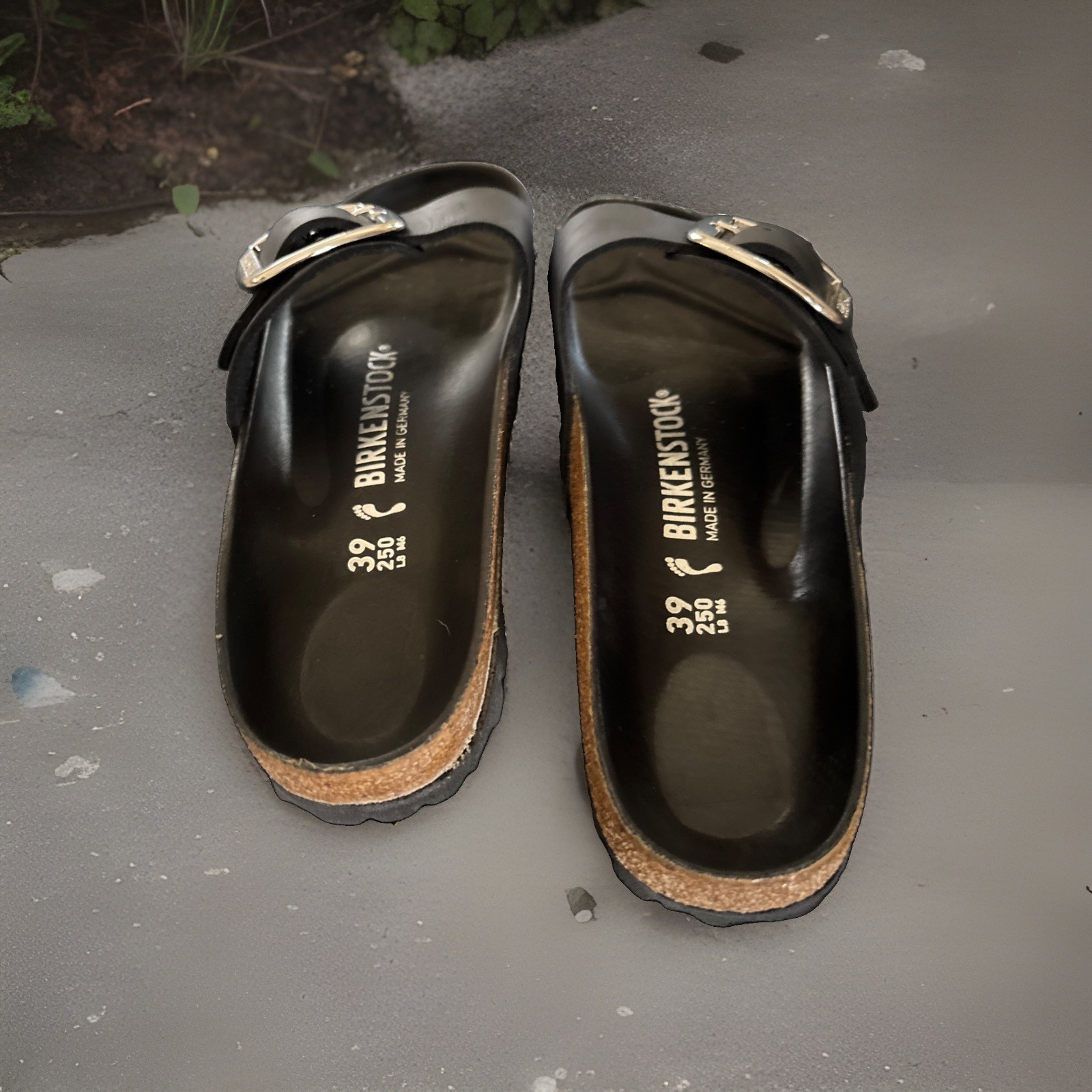 Birkenstock Madrid Big Buckle Black, Oiled Leather Sandals EU39 /US 8+ Narrow