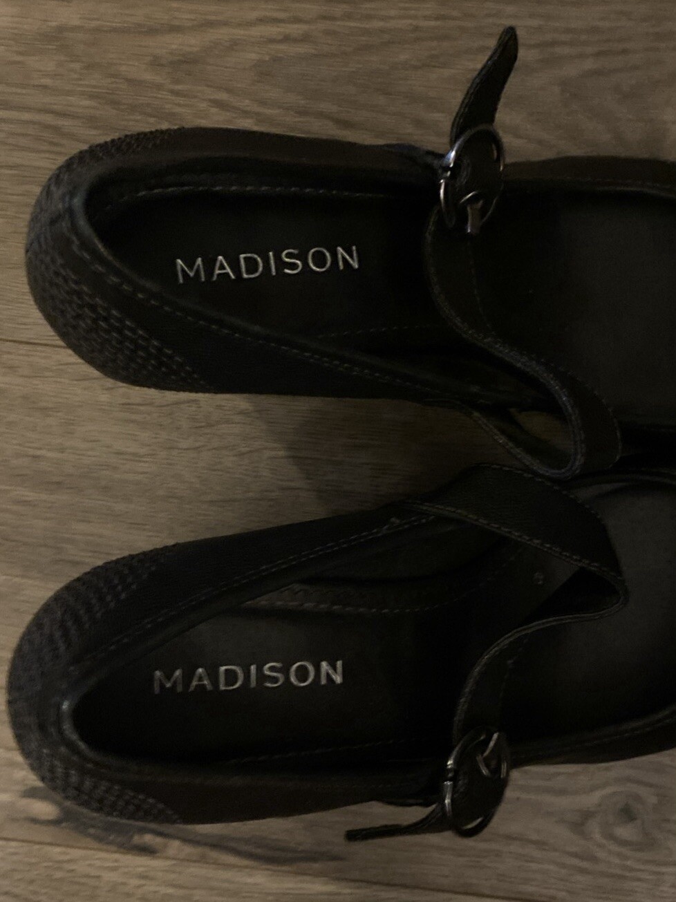 Madison Black Leather Heeled 9M Mary Jane Blake Shoes Decorative Stitching EUC