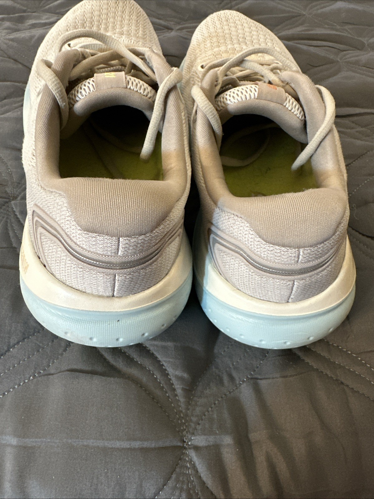 Brooks Glycerin Stealthfit GTS 21 Women 9B White Running Shoes 1204101B135