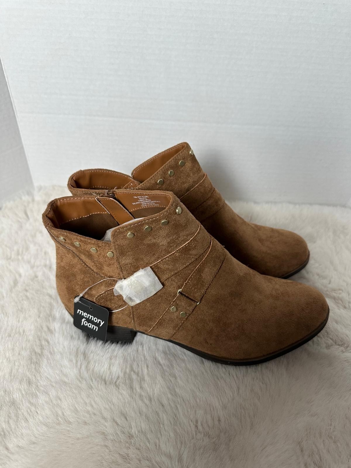 a.n.a Alford Ankle Boots Womens Size 10M Cognac Buckle Studded Booties NEW