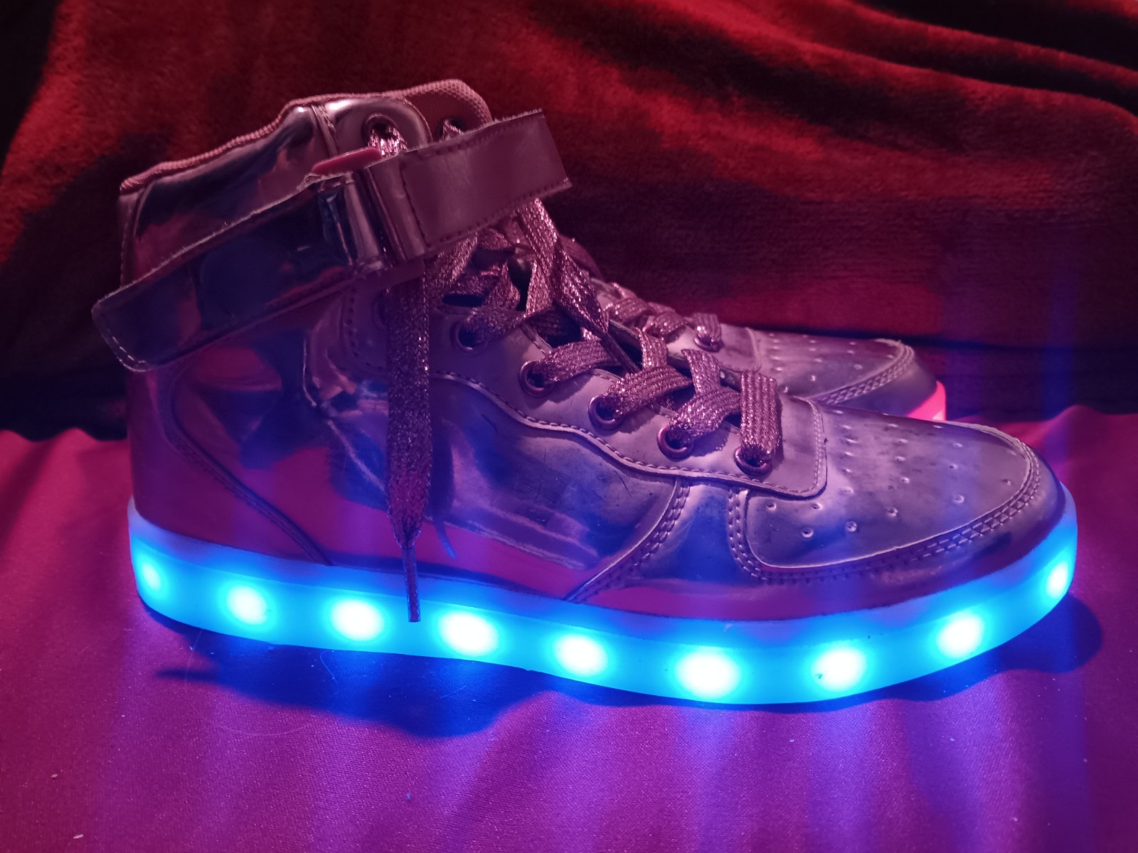 Pink High Top LED Light-Up Sneakers Unisex Adults Size 39 Lace-Up Lightweight
