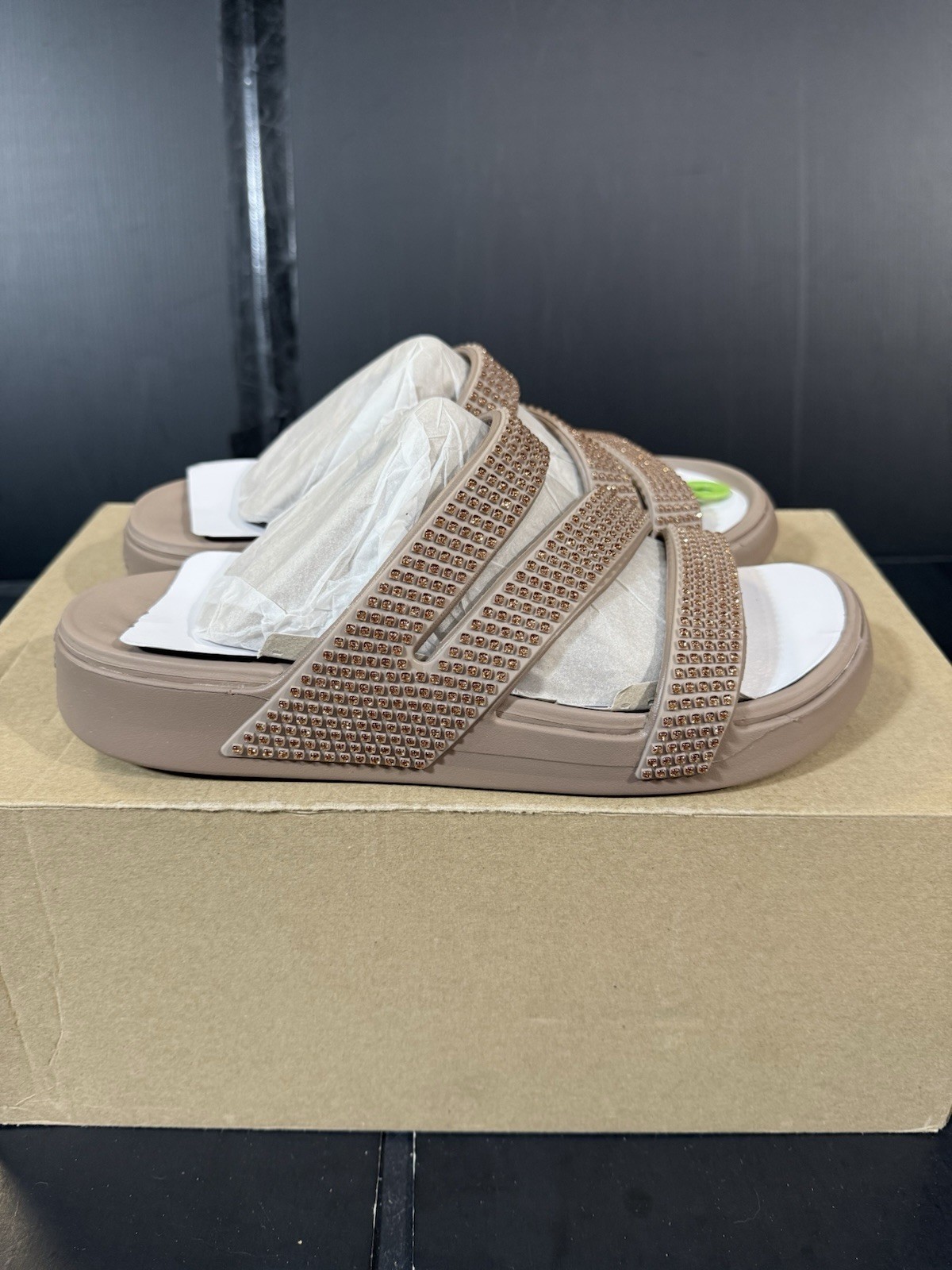 Crocs Getaway Gems Strappy EVA Women’s Tan Sandals Size 7 NWT