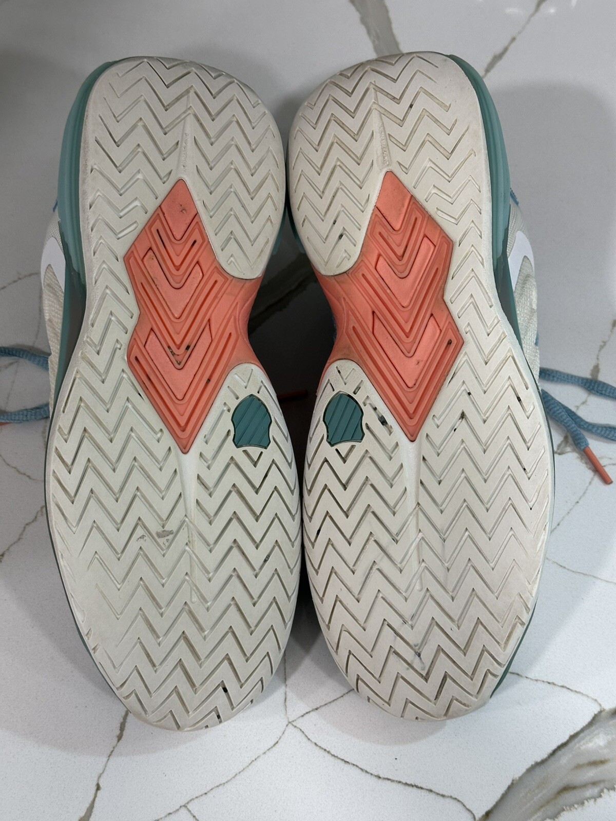 K-Swiss Ultrashot 3. Women Size 8.5 Color Blanc De Blanc/Nile Blue/Desert Flower