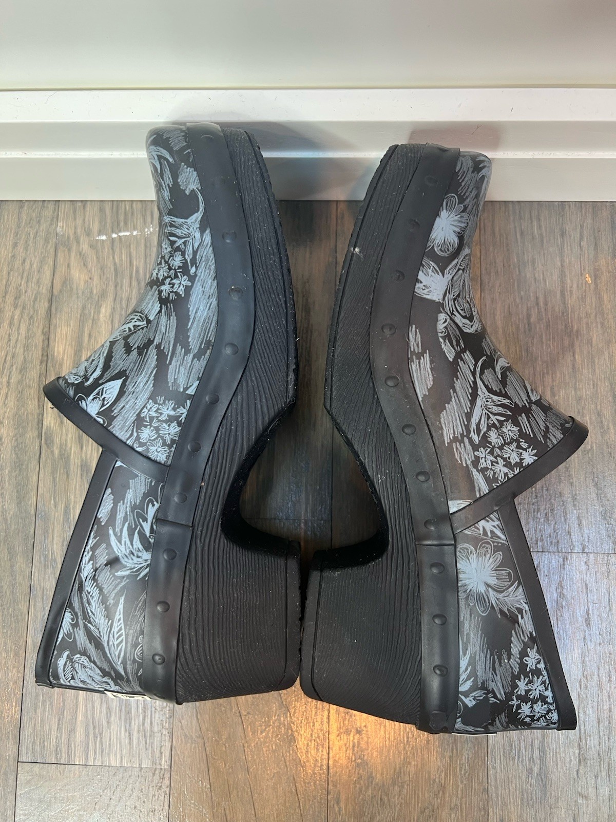 Dansko Richelle Floral Clog Waterproof Slip On Rain Garden Shoes Size 37 Black