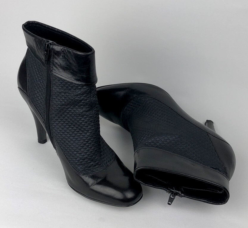 Enzo Angiolini Womens Black Ankle Boots Textile Quilted Size 9.5M Shoes