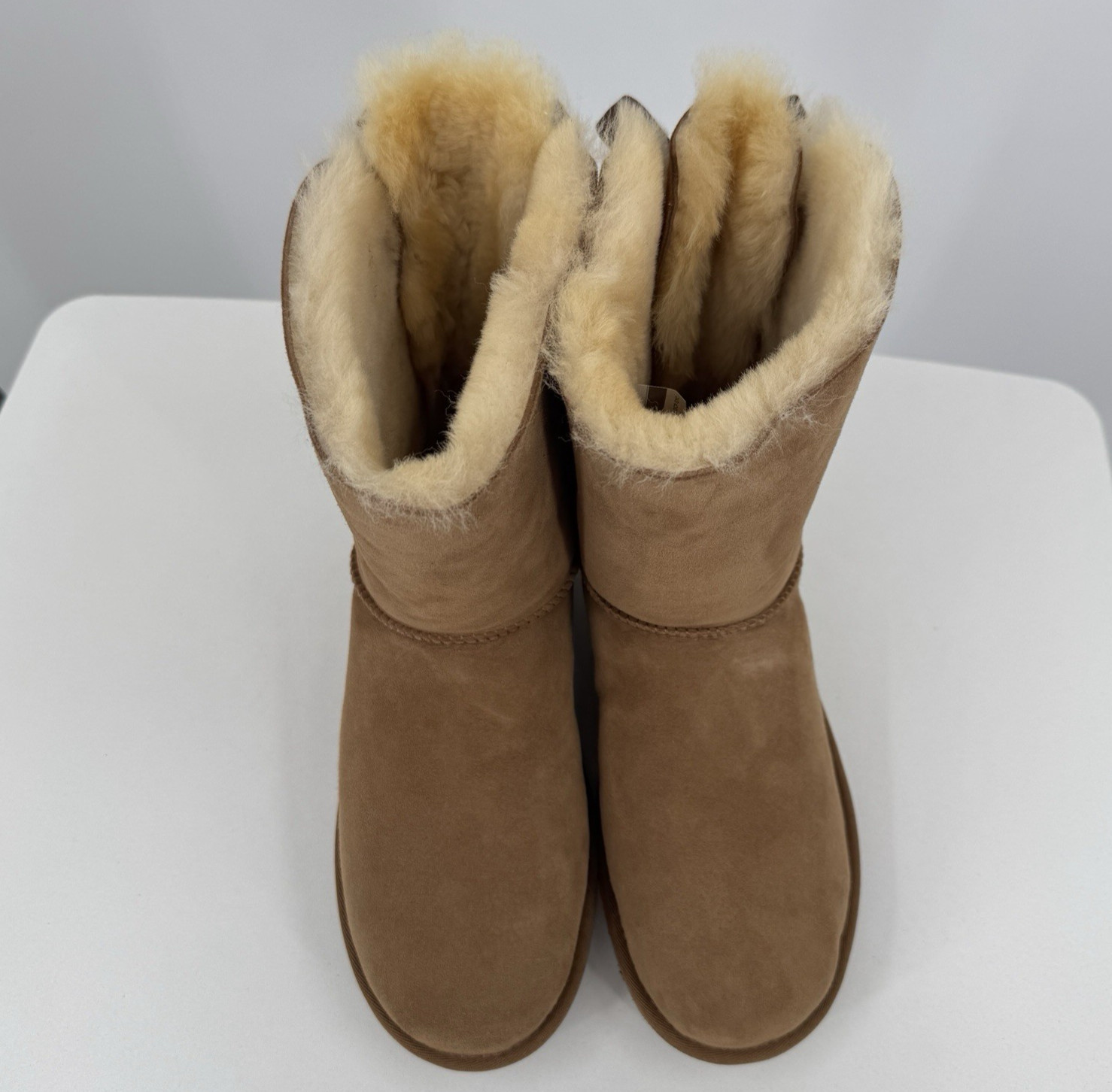 UGG Classic Bailey Bow 2 Boots in Chestnut size 10 Women’s Wool-Lined NEW