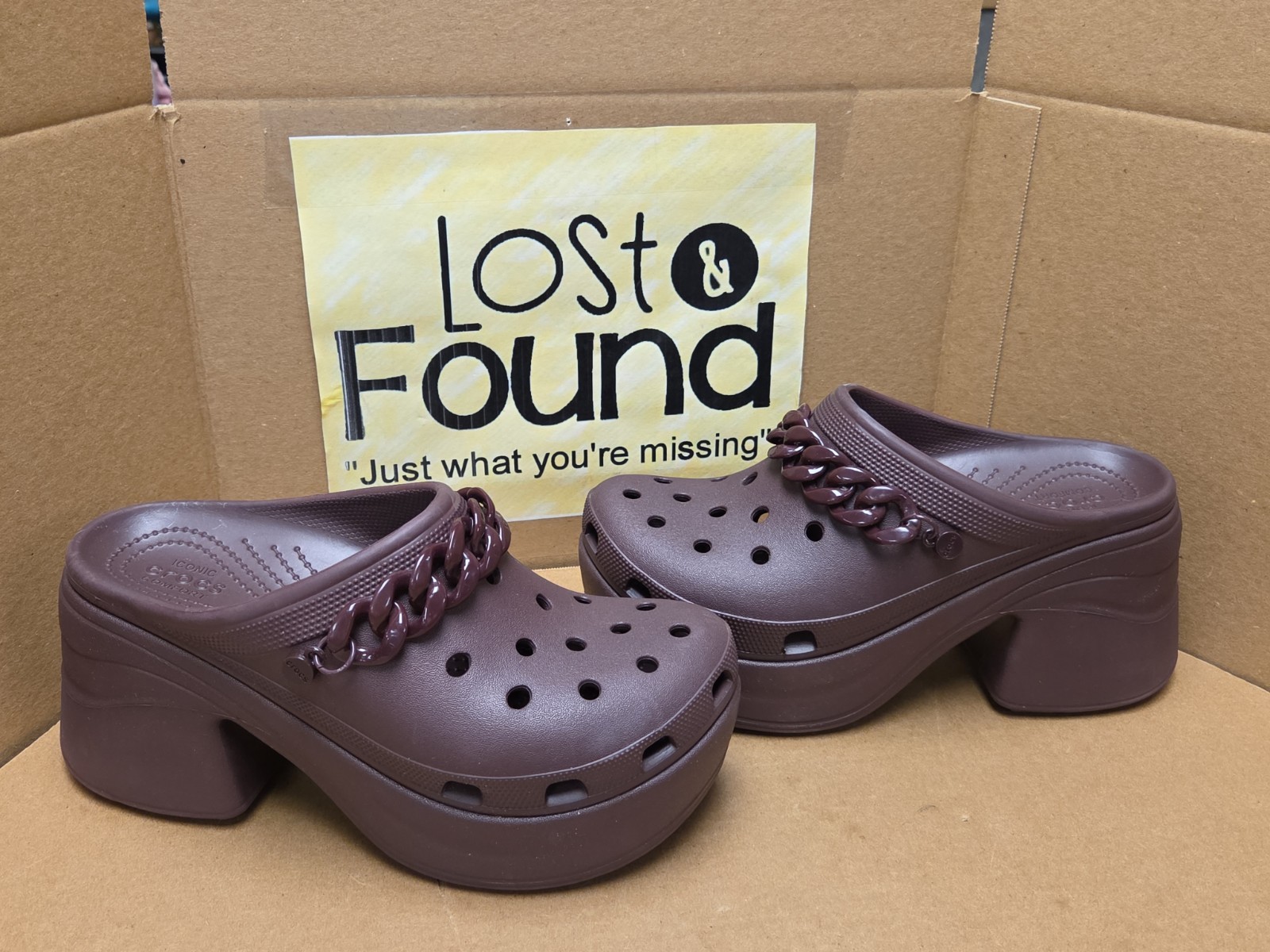 Crocs Siren Chain Clog Womens 10 Burgundy Platform Chunky Heel Y2K Comfort Mule