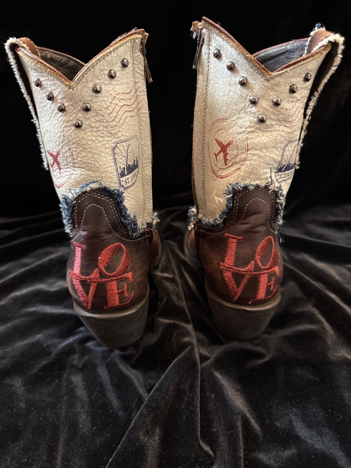 Old Gringo Love & Peace Short Western Boots Women Sz 7 B Brown White Cowboy