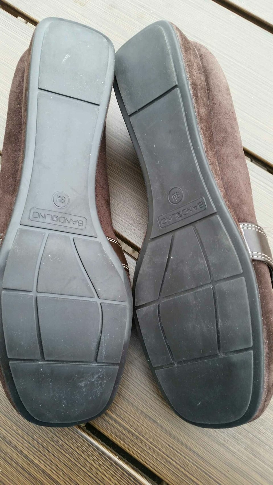 Women’s Brown Suede 1″ Wedge Shoes Size 8M Decorative Buckle Strap Across Top