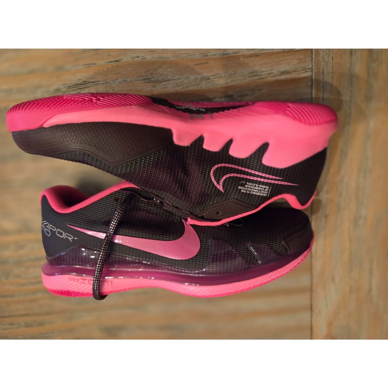 Women’s Nike Court Air Zoom Vapor Pro Premium, size 8.5 #DQ4685-600 NWOB