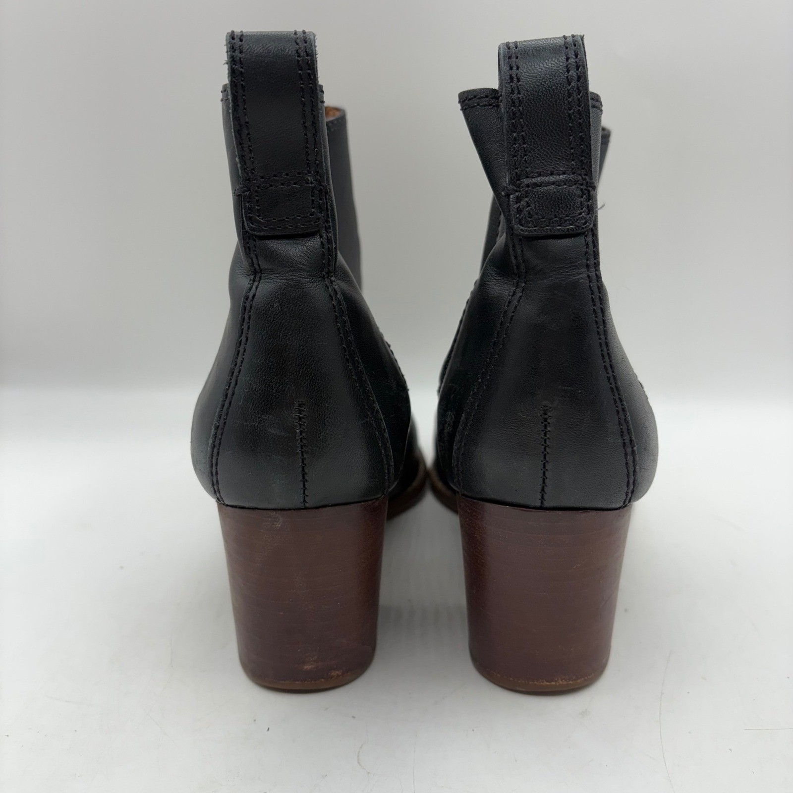 Madewell Regan Black Leather Block Heel Chelsea Ankle Boots Size 9.5 FLAW