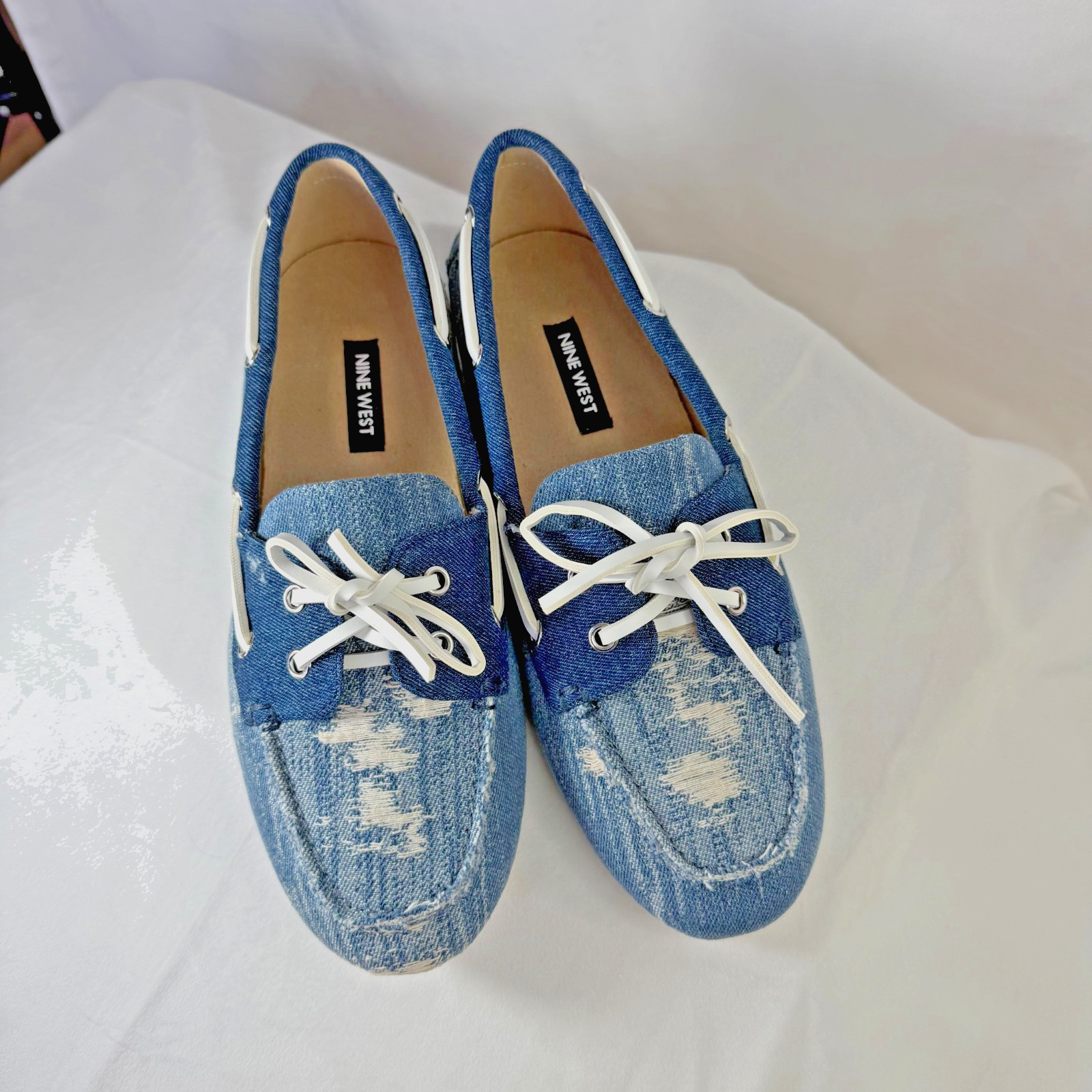 Woman’s Flats Nine West Yacht Loafer Medium Blue 420 Size 6.5M