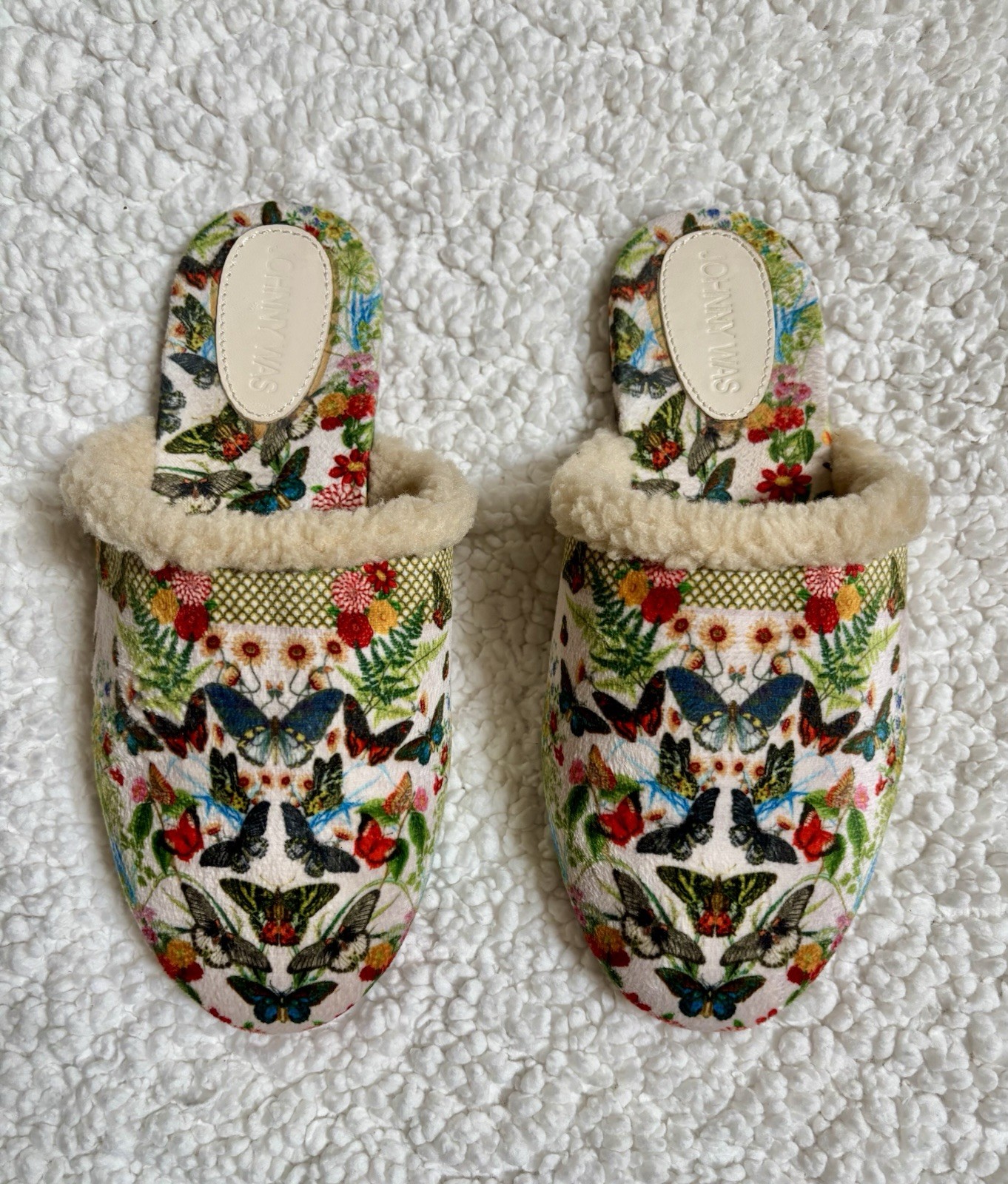 Johnny Was Indi house Slipper Size 7 Butterfly Floral