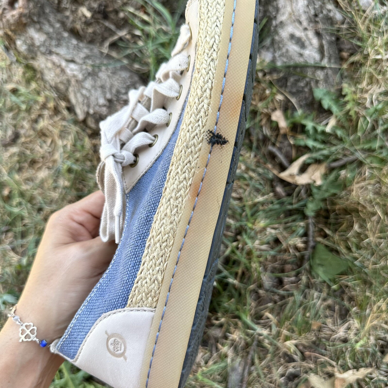 Born Corfield Blue Canvas Leather Espadrille Sneakers 9M Floral Insole Coastal