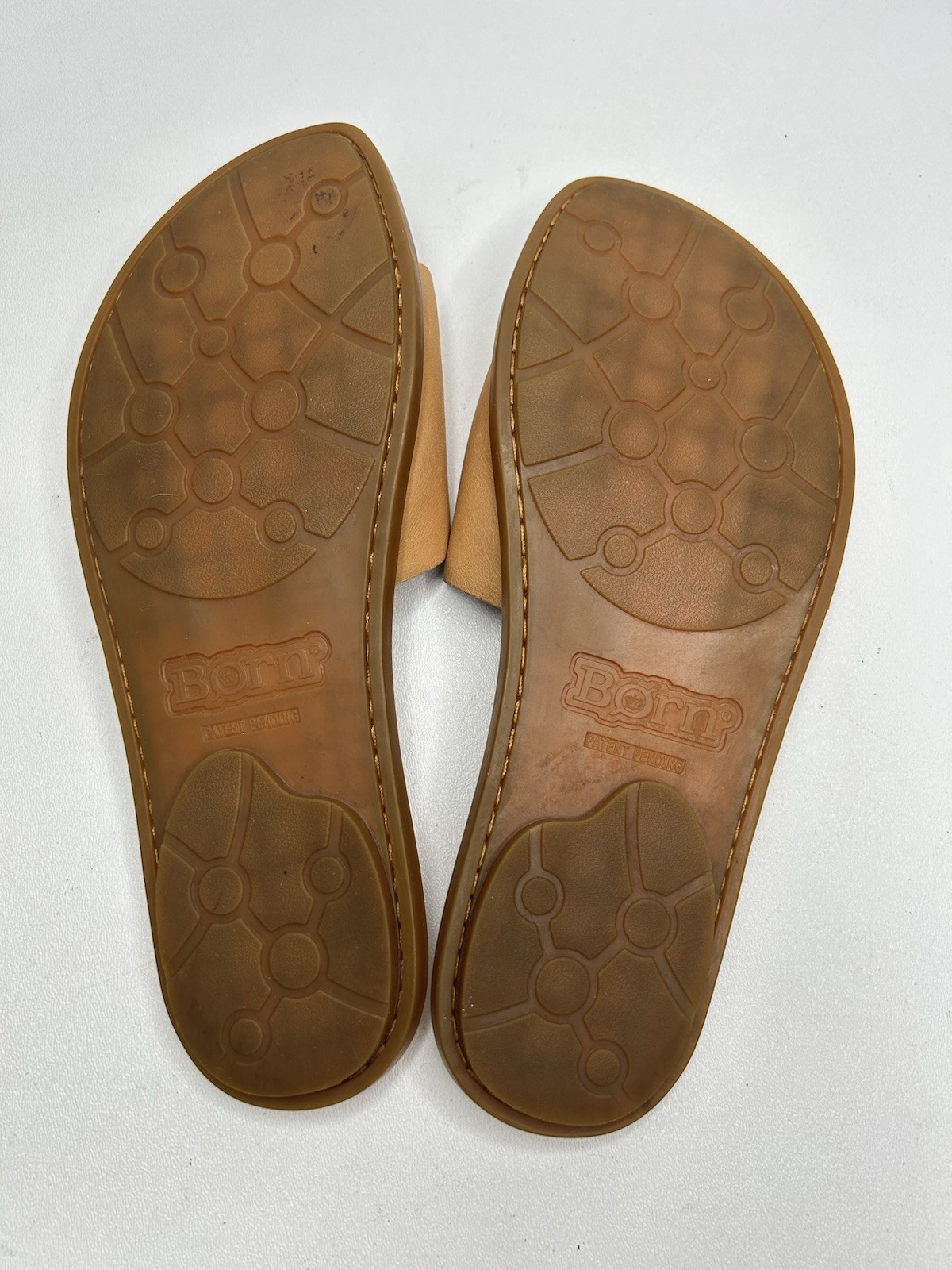 BORN Sandals Womens 9M Tan Miarra Buckle Leather Slides Bohemian Beach Comfort