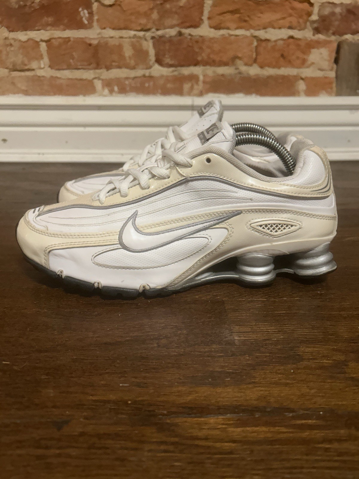 Size 10 – Nike Shox Deliver White Metallic Silver