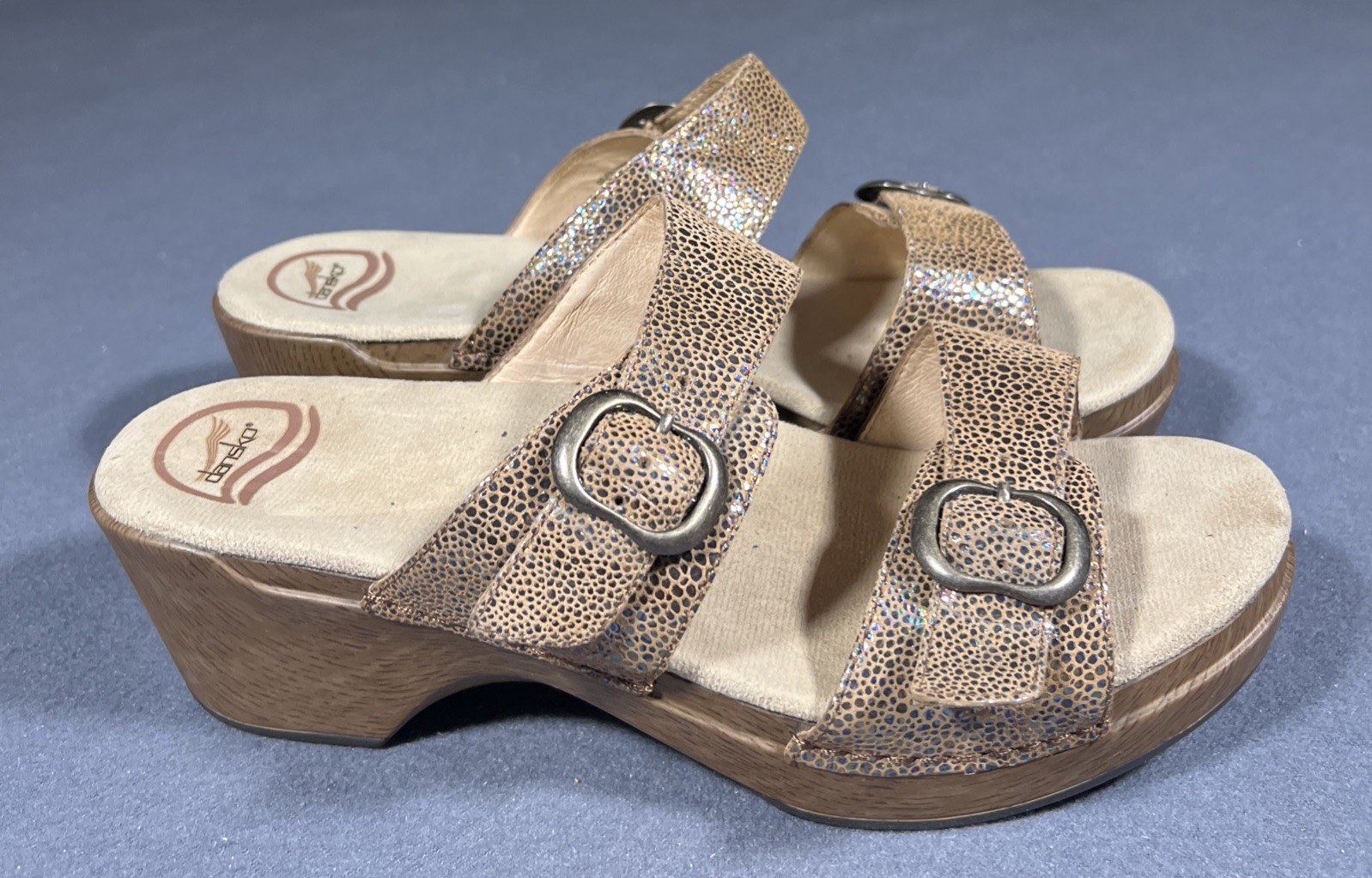 Dansko Sophie Sandals Open Toe Block Women’s 11-11.5 Brown Metallic *READ*