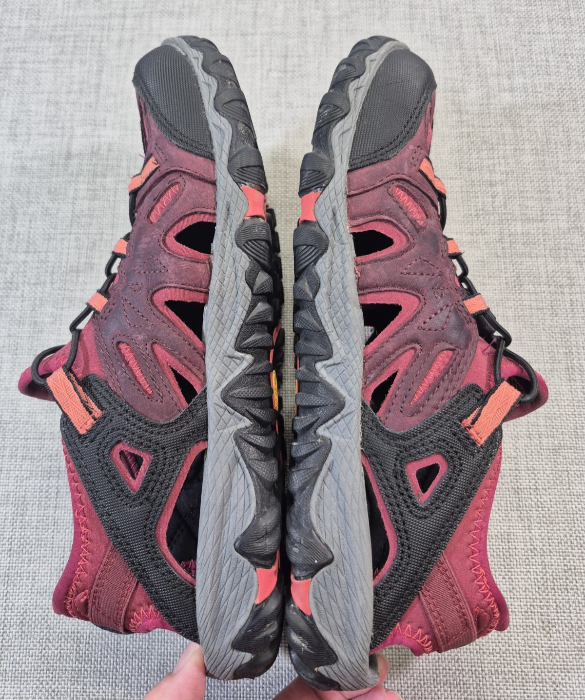 Merrell All Out Blaze Sieve Womens Sz 10 Vineyard Wine Pink Hiking shoe