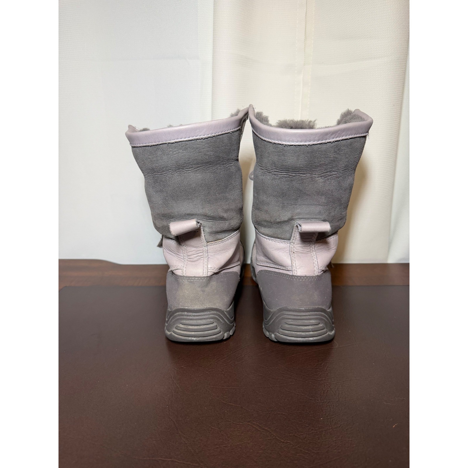 UGG Adirondack II Waterproof Winter Boots Lavender Grey Leather Suede Size 8