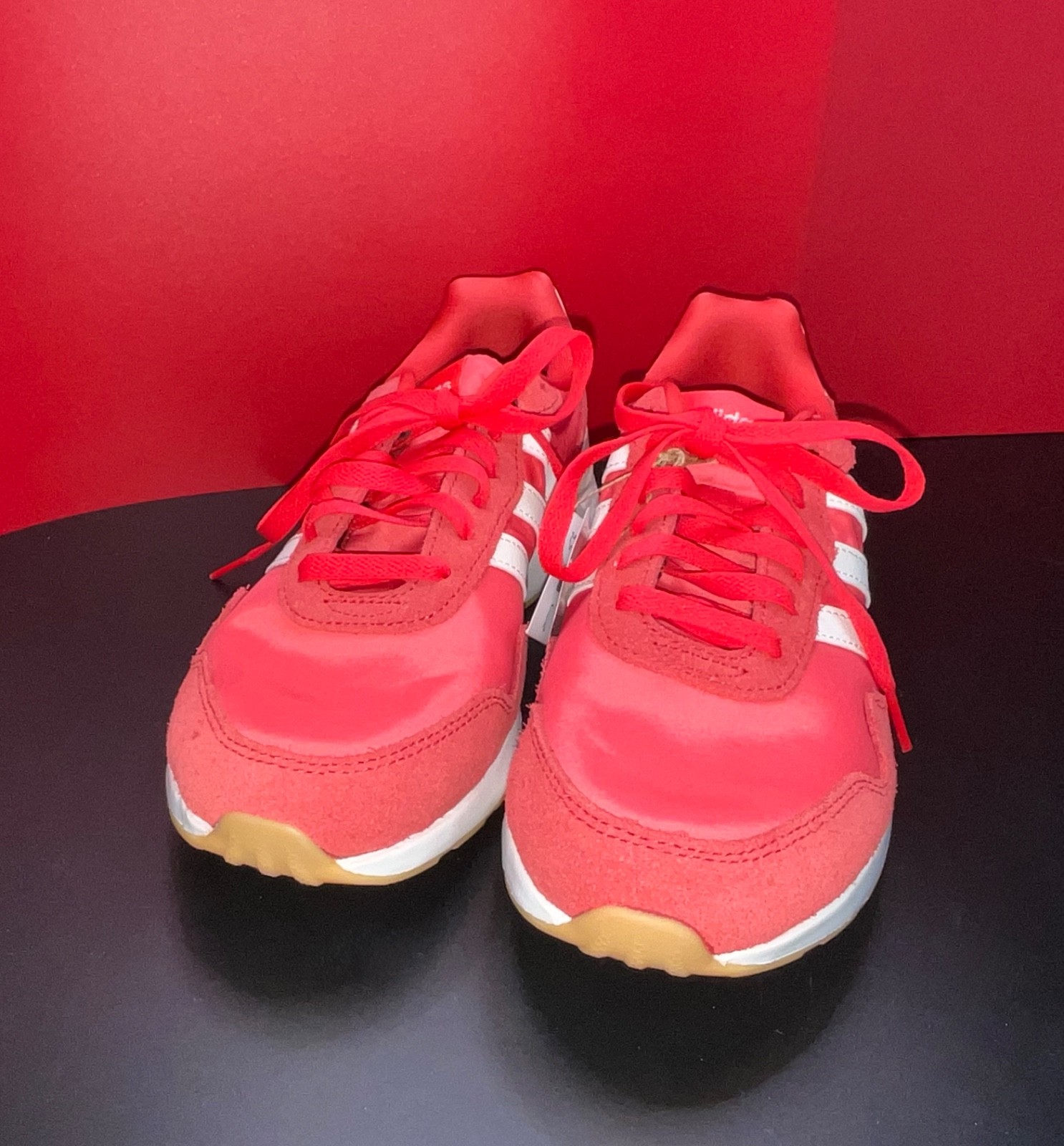 Adidas RUN 60s 4.o Red. NWT.NO Box. US Women’s 8.0/Men’s 6.5