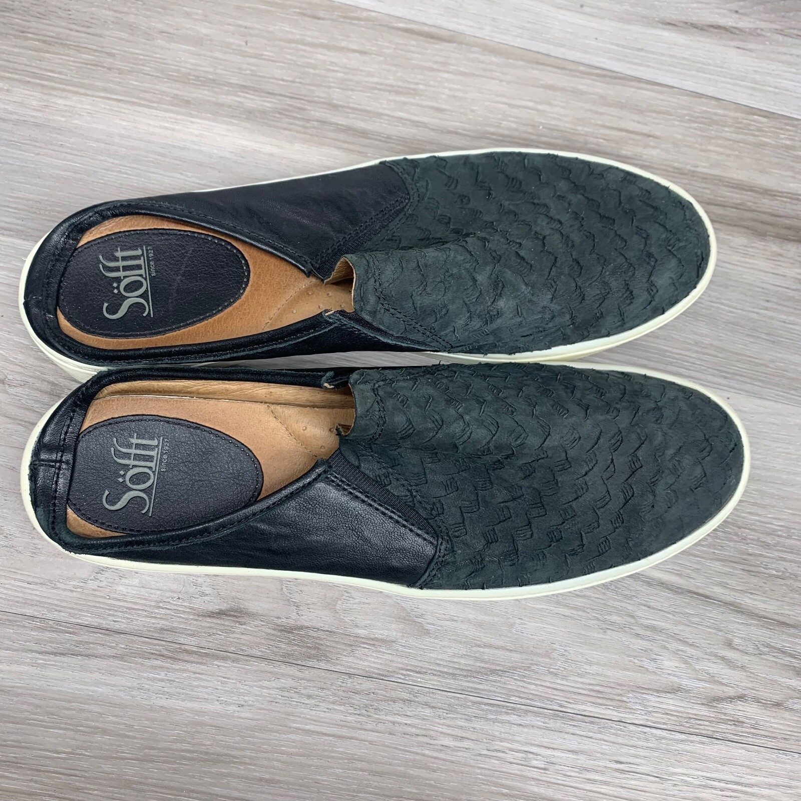 Women’s Sofft Somers III Leather Slip-On Sneakers Black Size 9.5M Shoes Mules