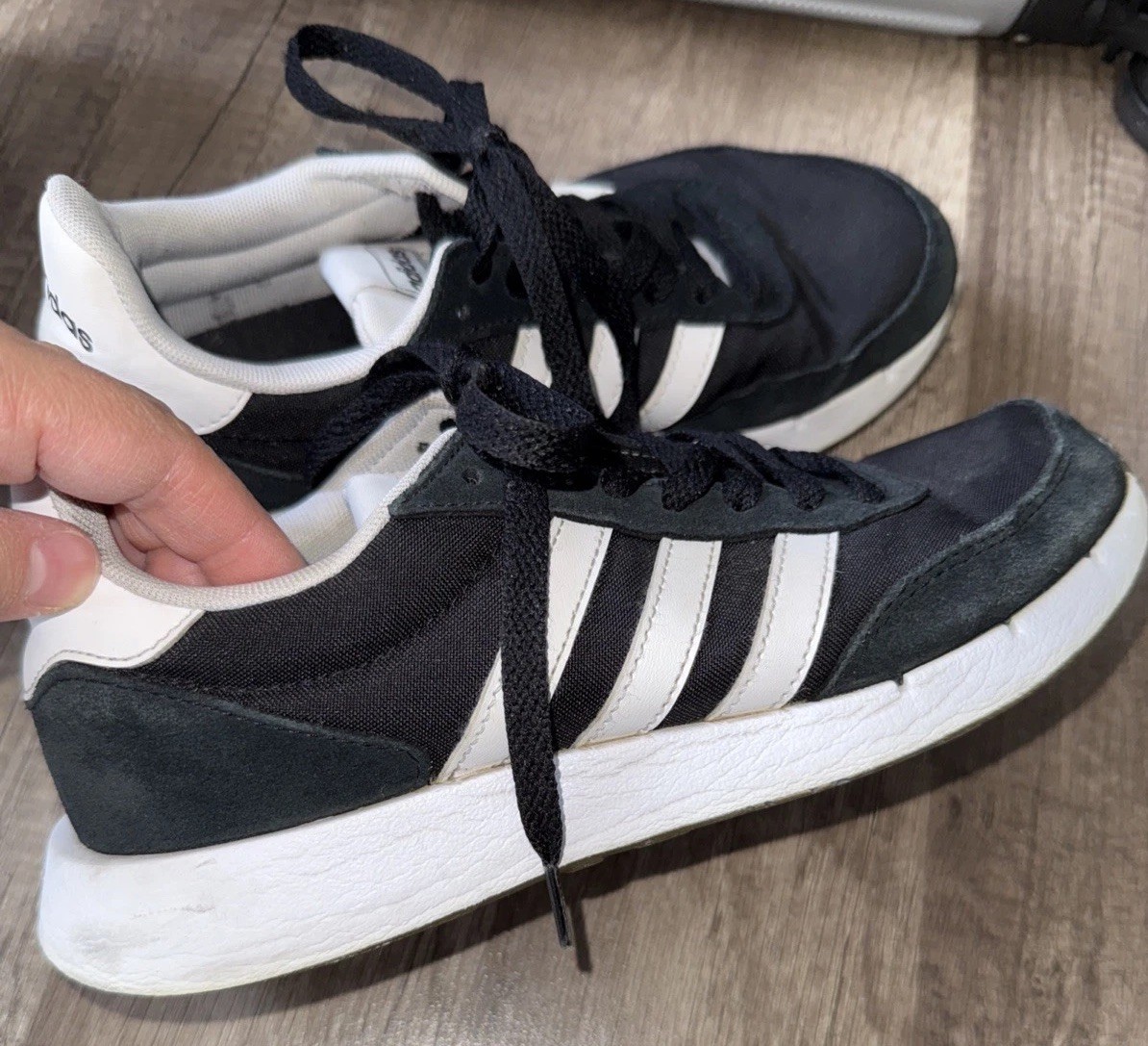 Adidas Run 60’s 2.0 Women’s Black/White Running Shoes Size 6