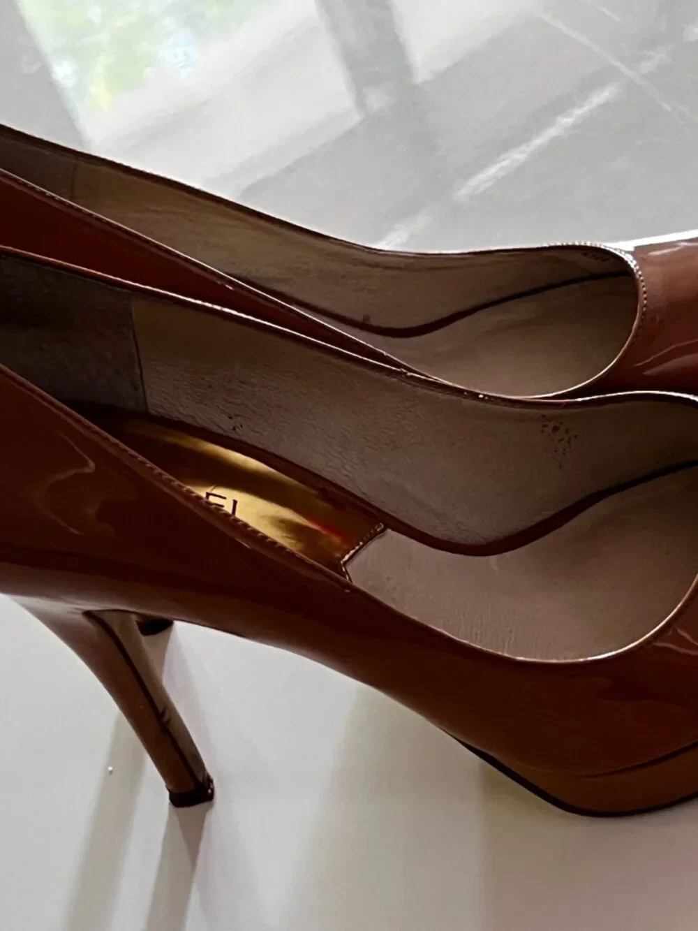 Michael Kors Womens Nude Patent Leather Peep Toe Platform Pumps Size 9M