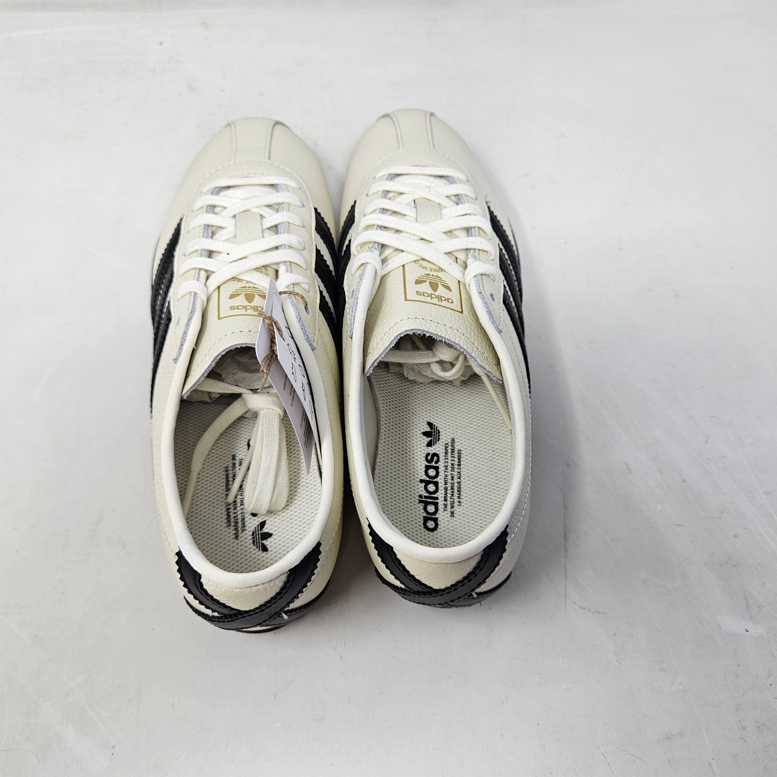 Adidas Tokyo ‘Off White Gold’ Casual Leather Sneakers / JQ0597 / Women’s Size 10