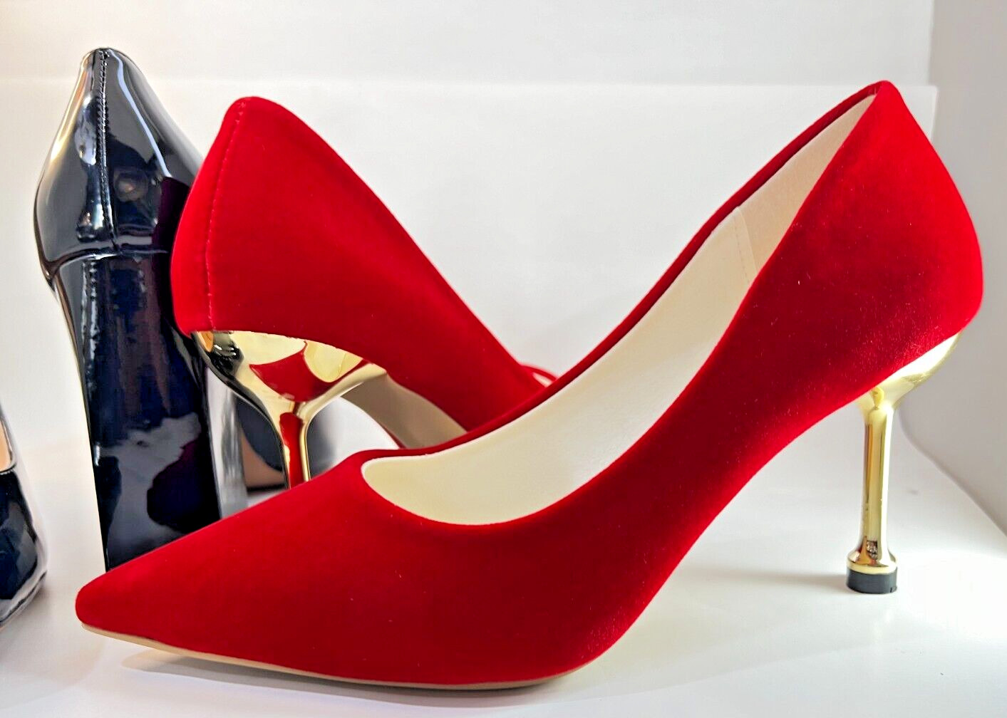 Lot of 2 PAIR New Womens Heels US Size 6 RED-Liguannoxie 3.25″ BLACK-Merrori 4″