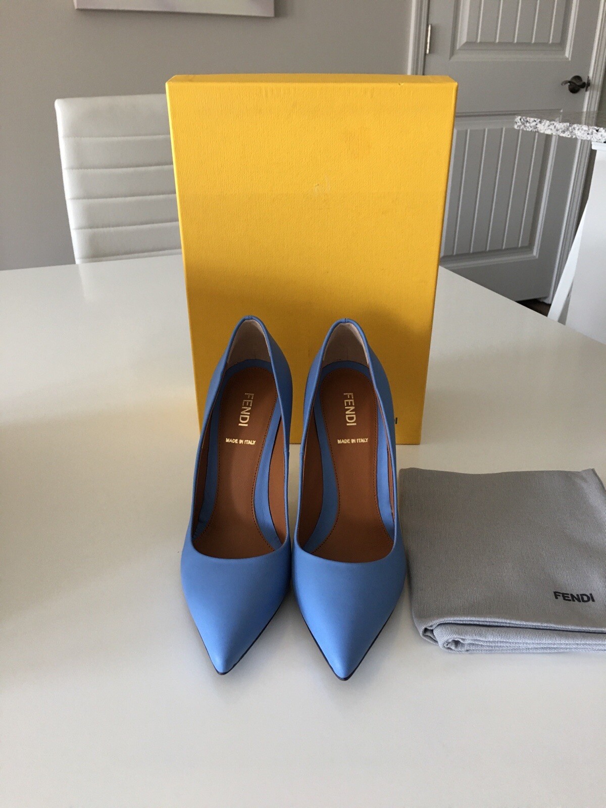 NWT FENDI POINTED TOE BLUE LEATHER PUMP HEELS SHOES SIZE IT 36 US 6