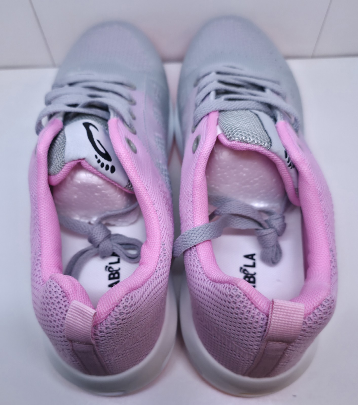 MUSABLA Women’s Knit Breathable Low Top Lace-Up Sneakers Gray Pink