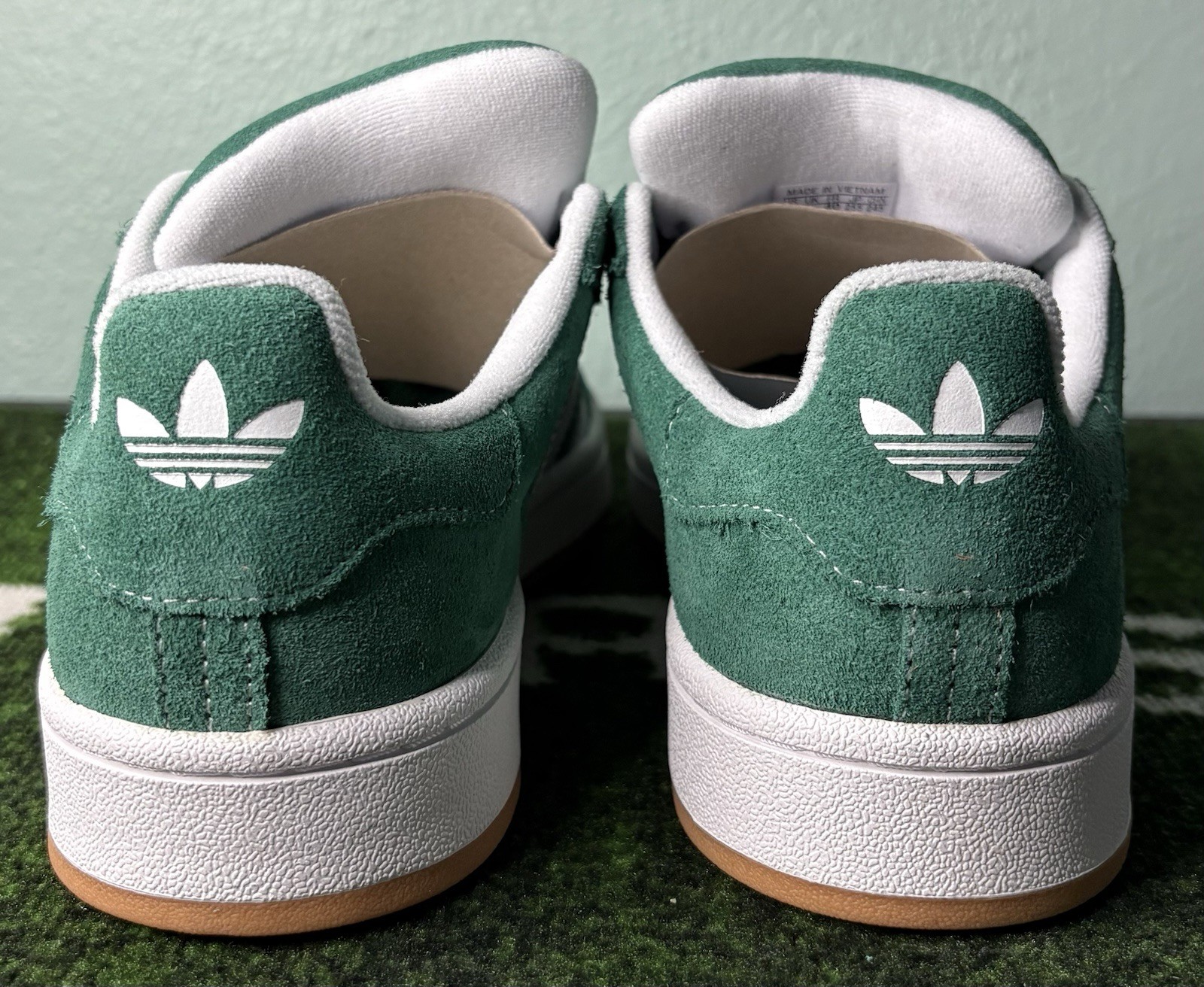 US Youth 7/Women’s 8 – Adidas Campus 00s J “Dark Green White Gum” IH7492