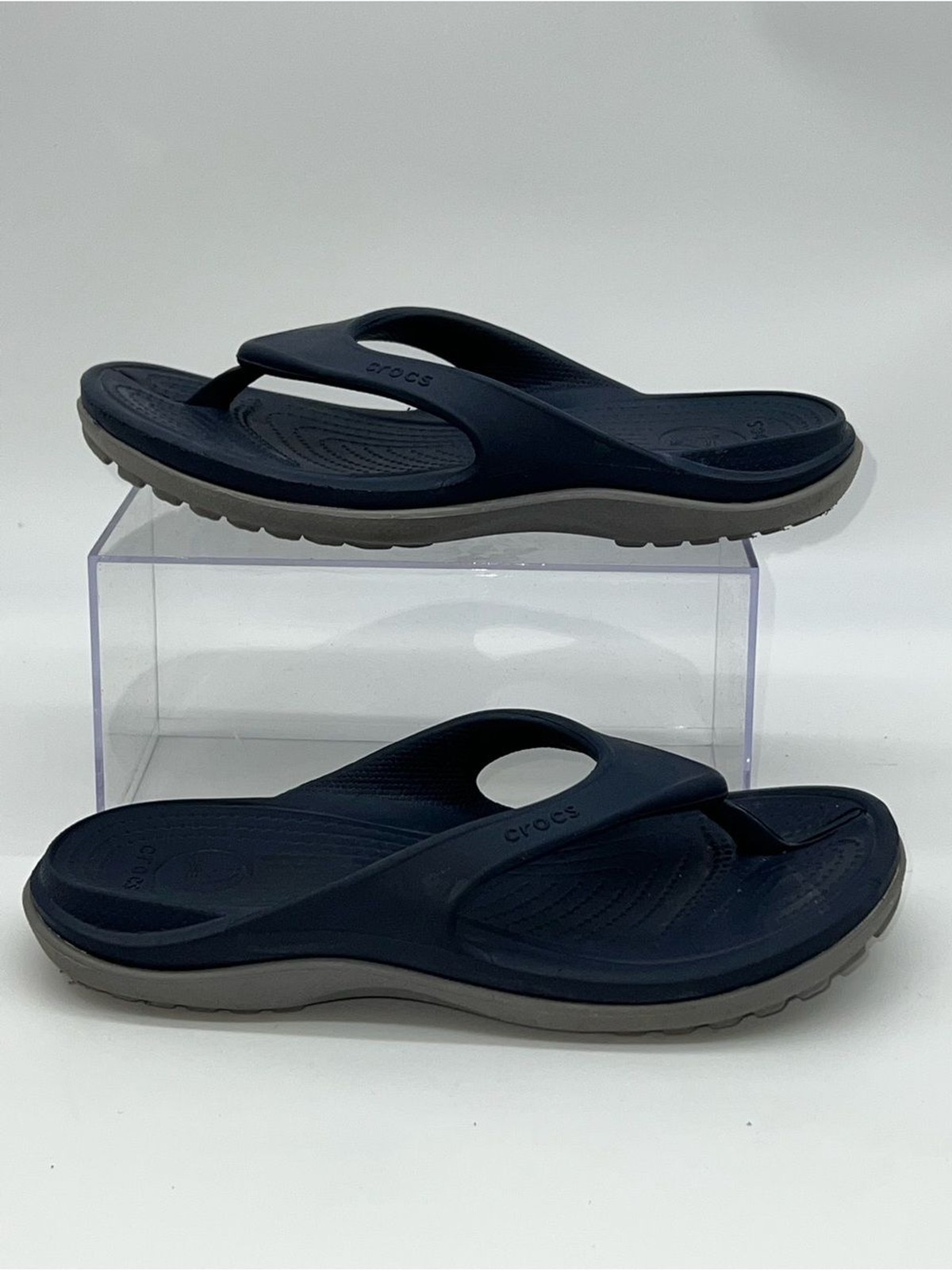 CROCS Navy Blue Baya Li Unisex Flip Flop Sandals- Women’s Size 7/Men’s Size 5