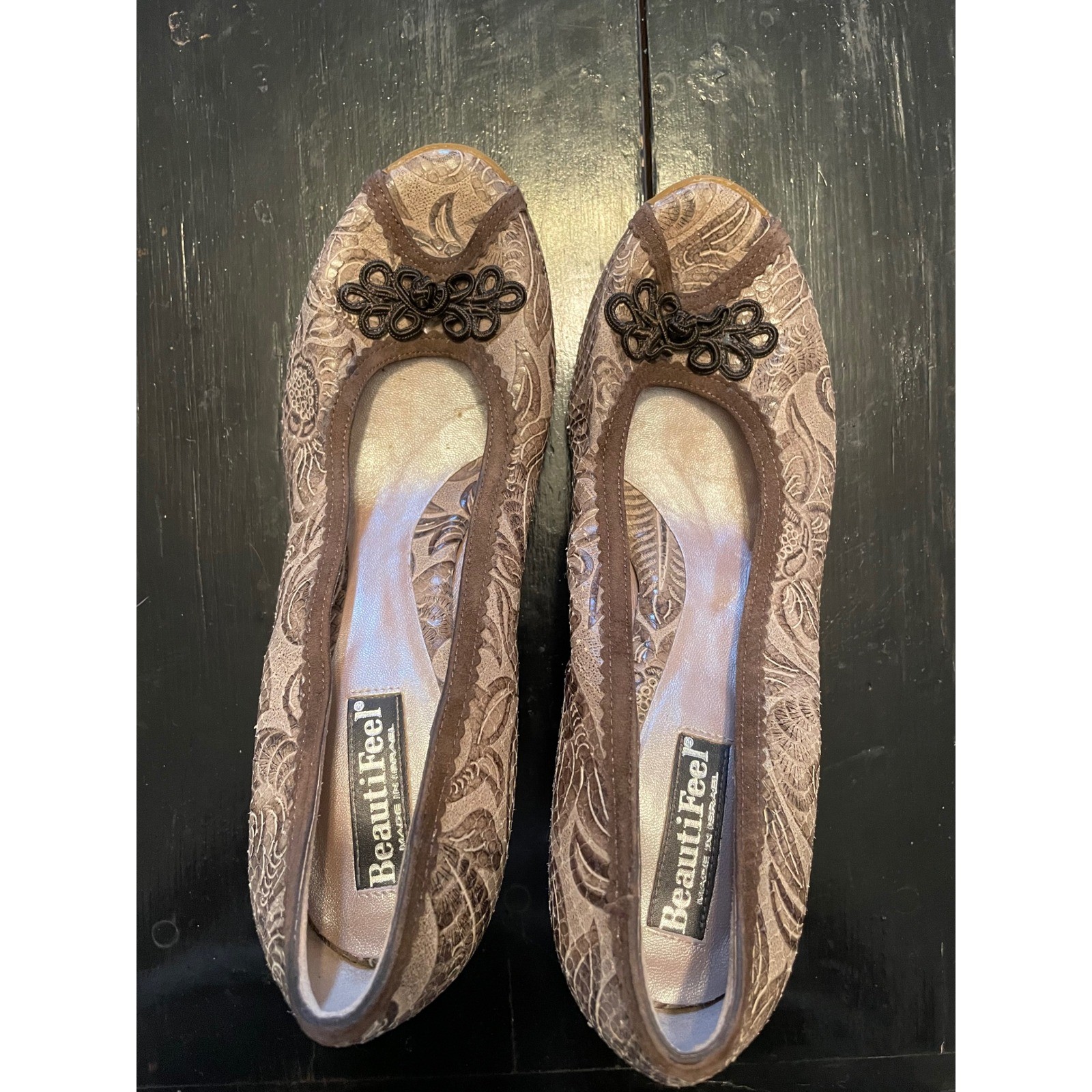 BeautiFeel Floral Embossed Leather Peep Toe Pumps Brown Taupe Made in Israel