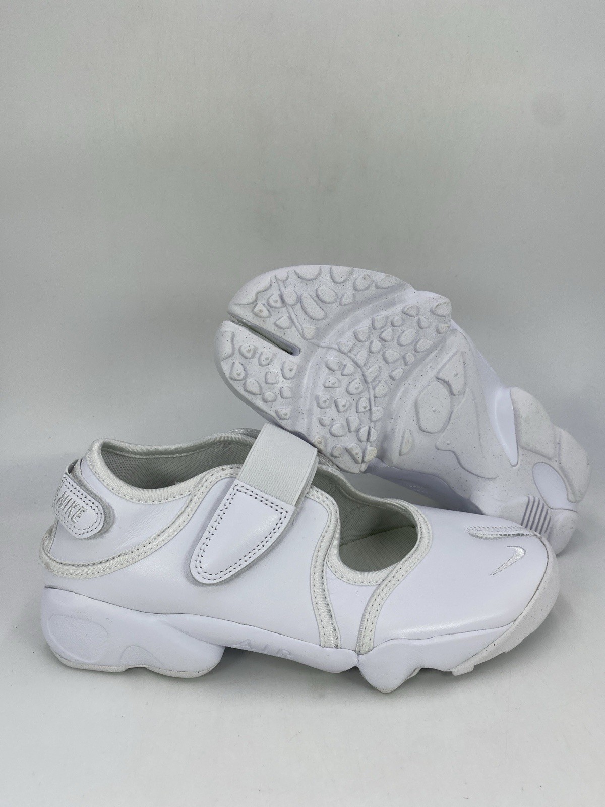 Nike Wmns Air Rift White Black (HM5737 100) Women’s Size 8