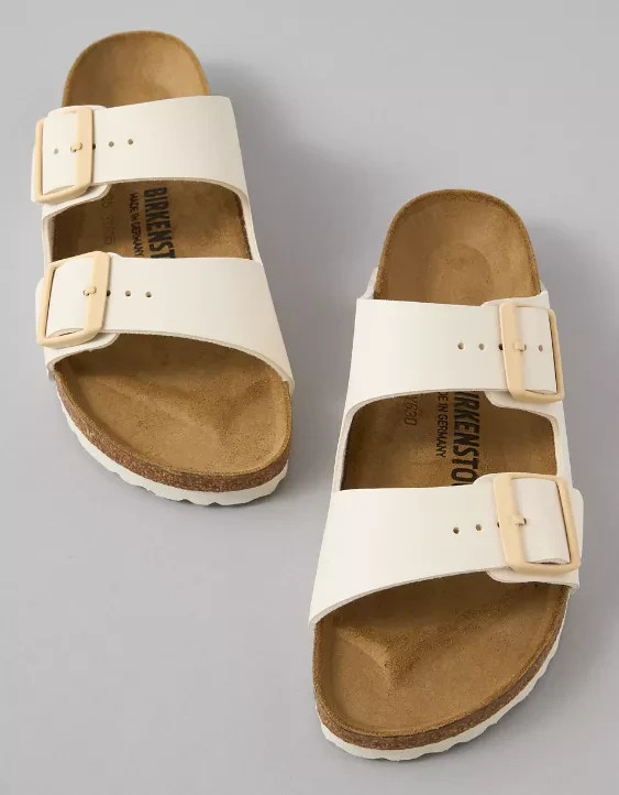 Birkenstock Women’s Arizona Sandal, Cream